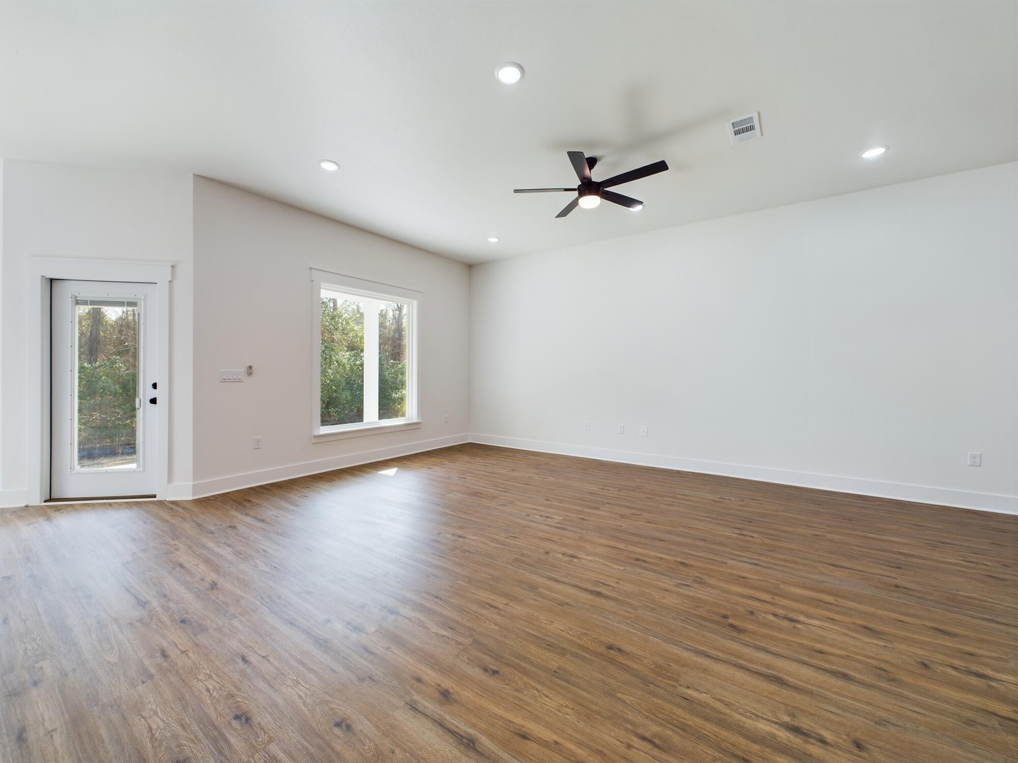 325 Shoal River Drive