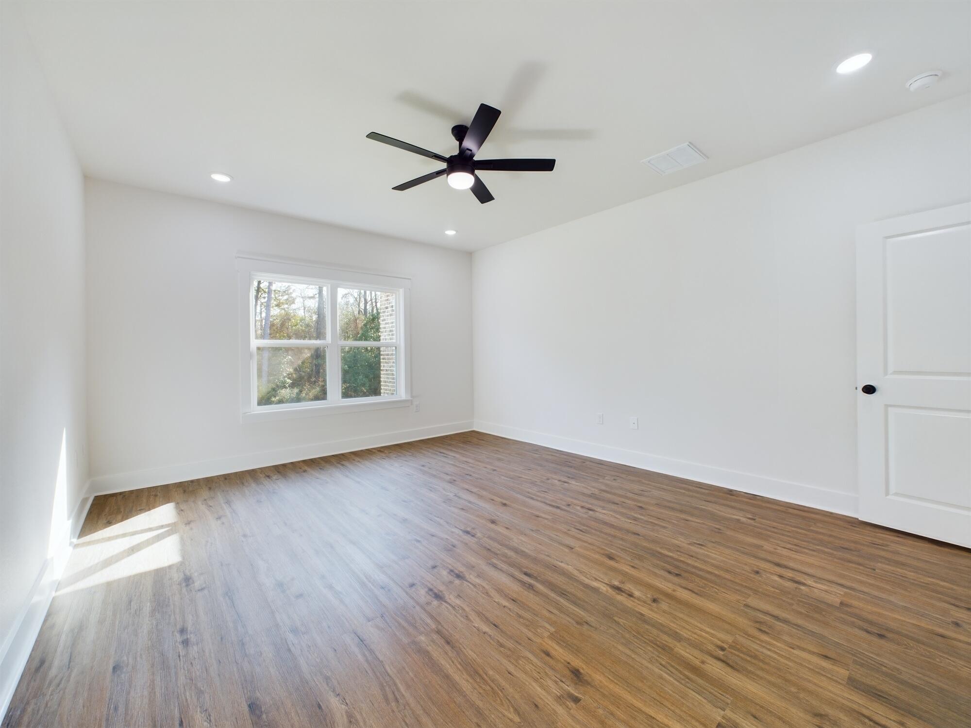 325 Shoal River Drive