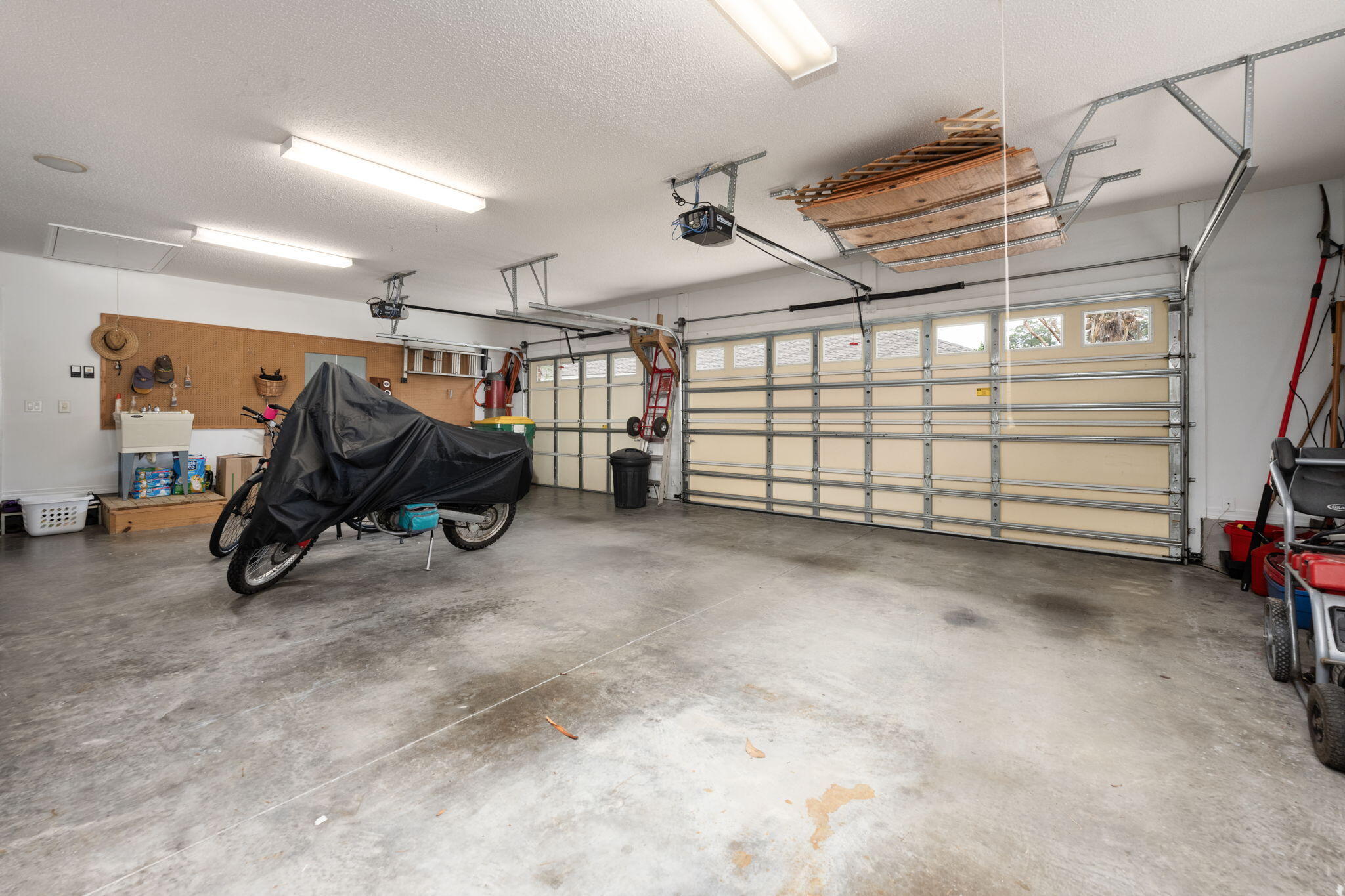140 Red Maple Way