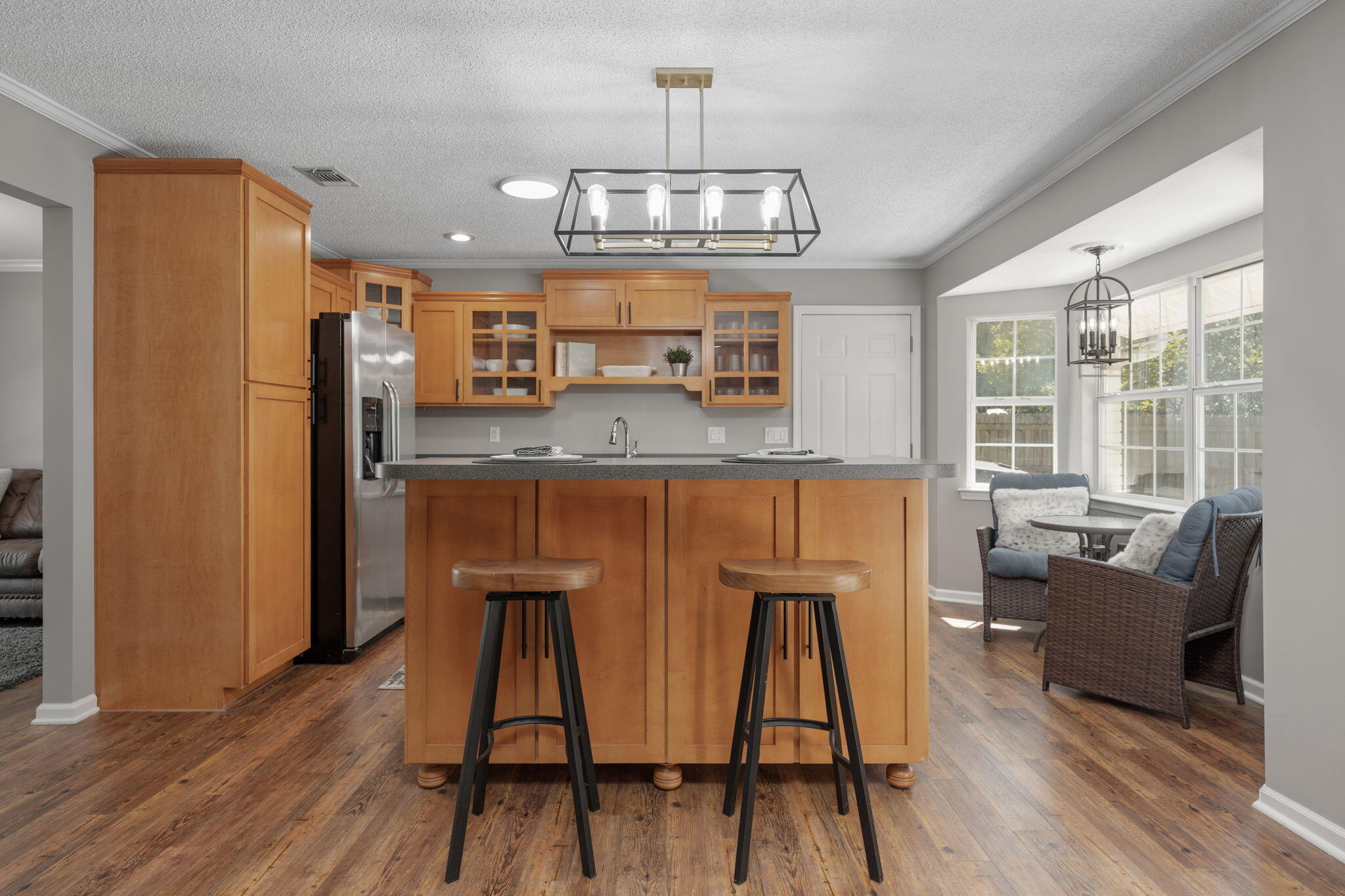 5735 Leesway Boulevard