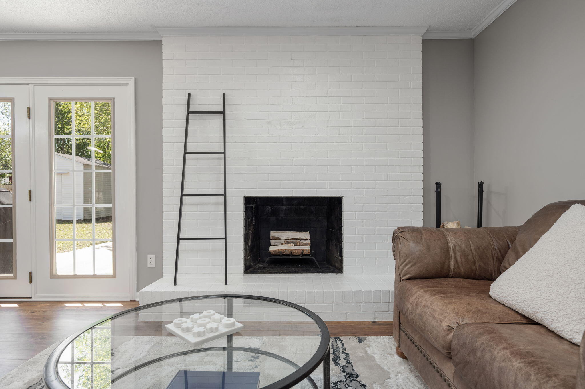 5735 Leesway Boulevard