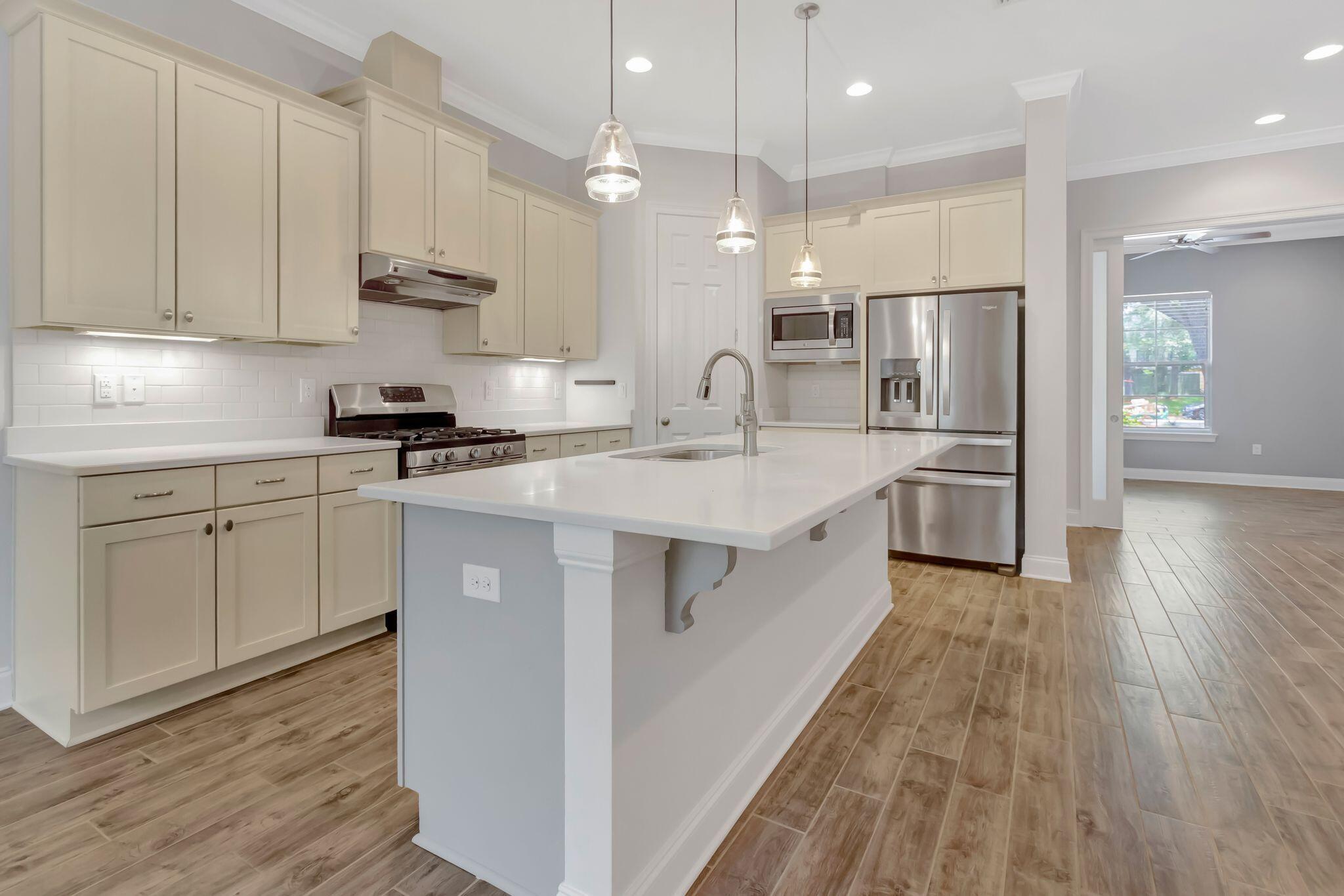 4480 New Market Road