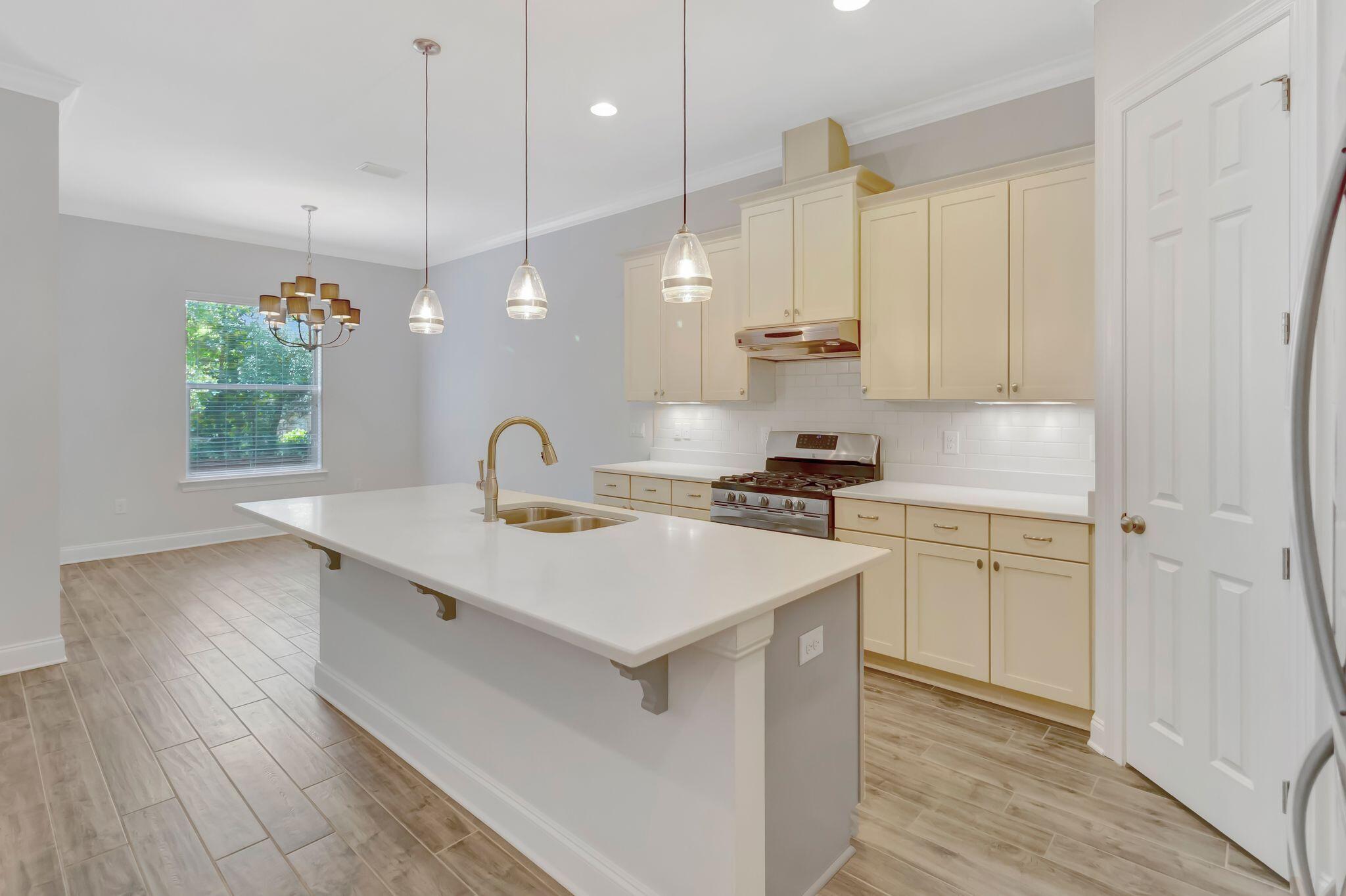 4480 New Market Road