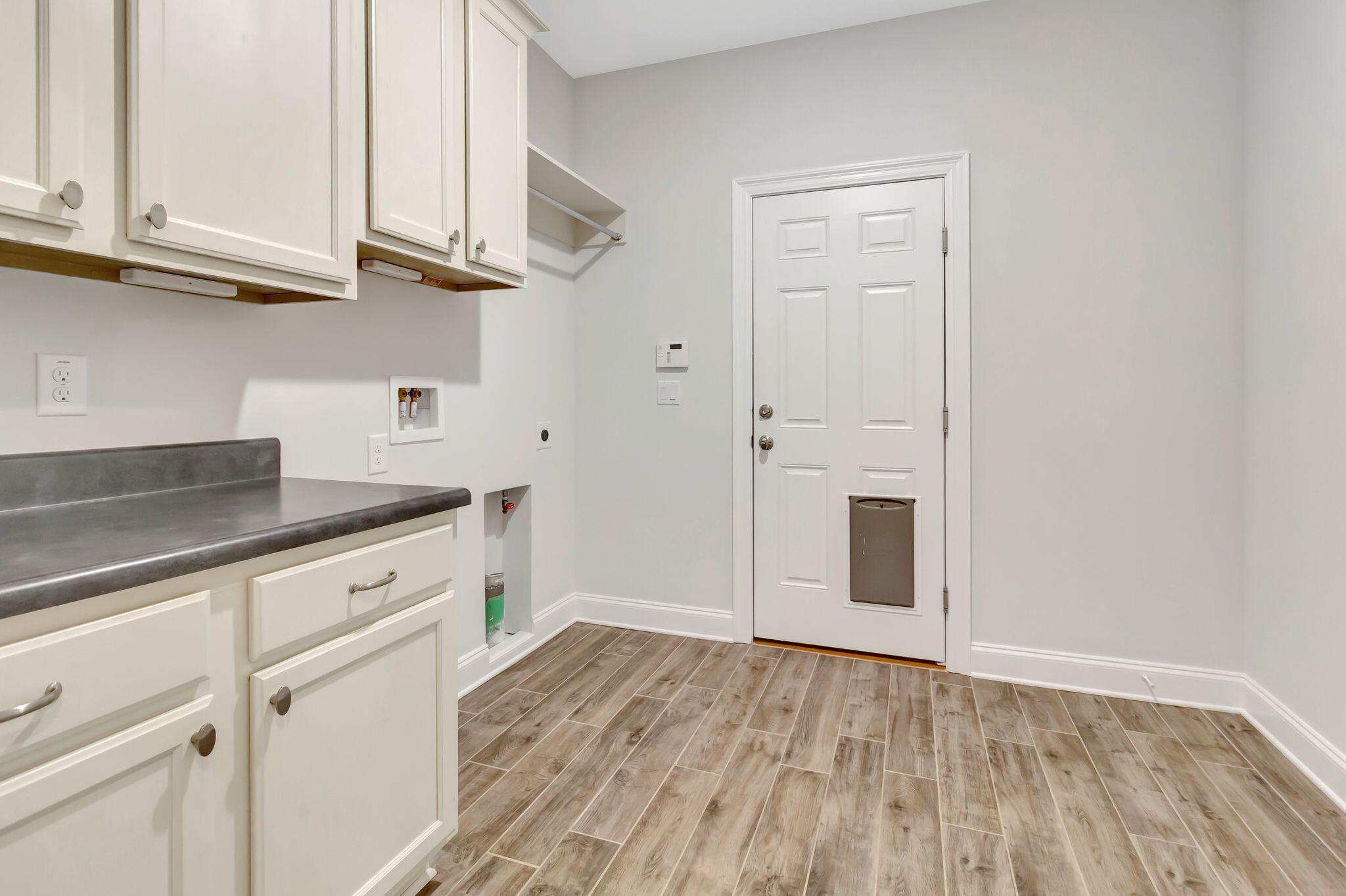 4480 New Market Road