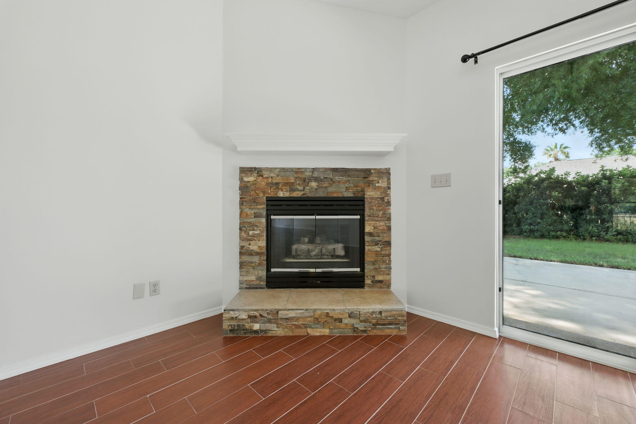 4321 Hidden Lakes Drive