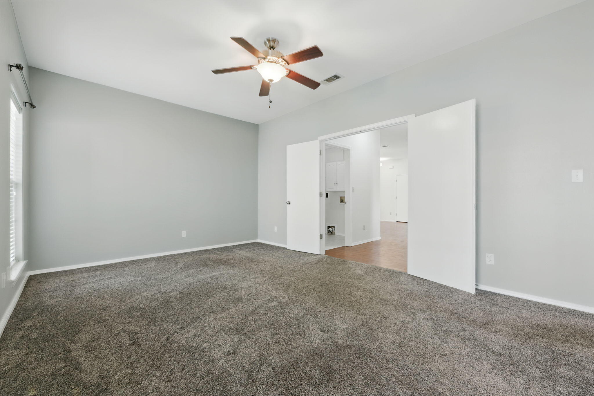 4321 Hidden Lakes Drive