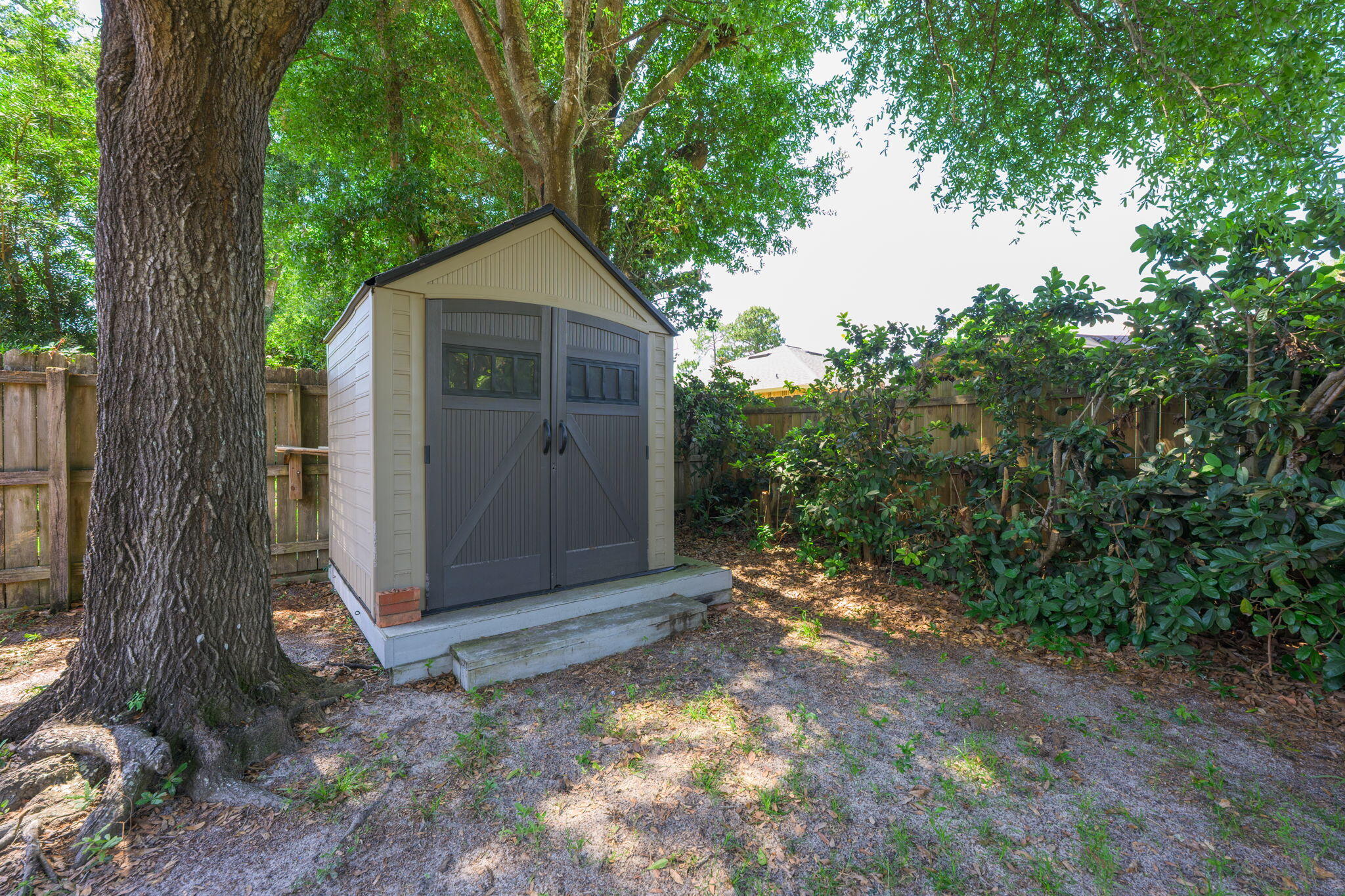 4321 Hidden Lakes Drive