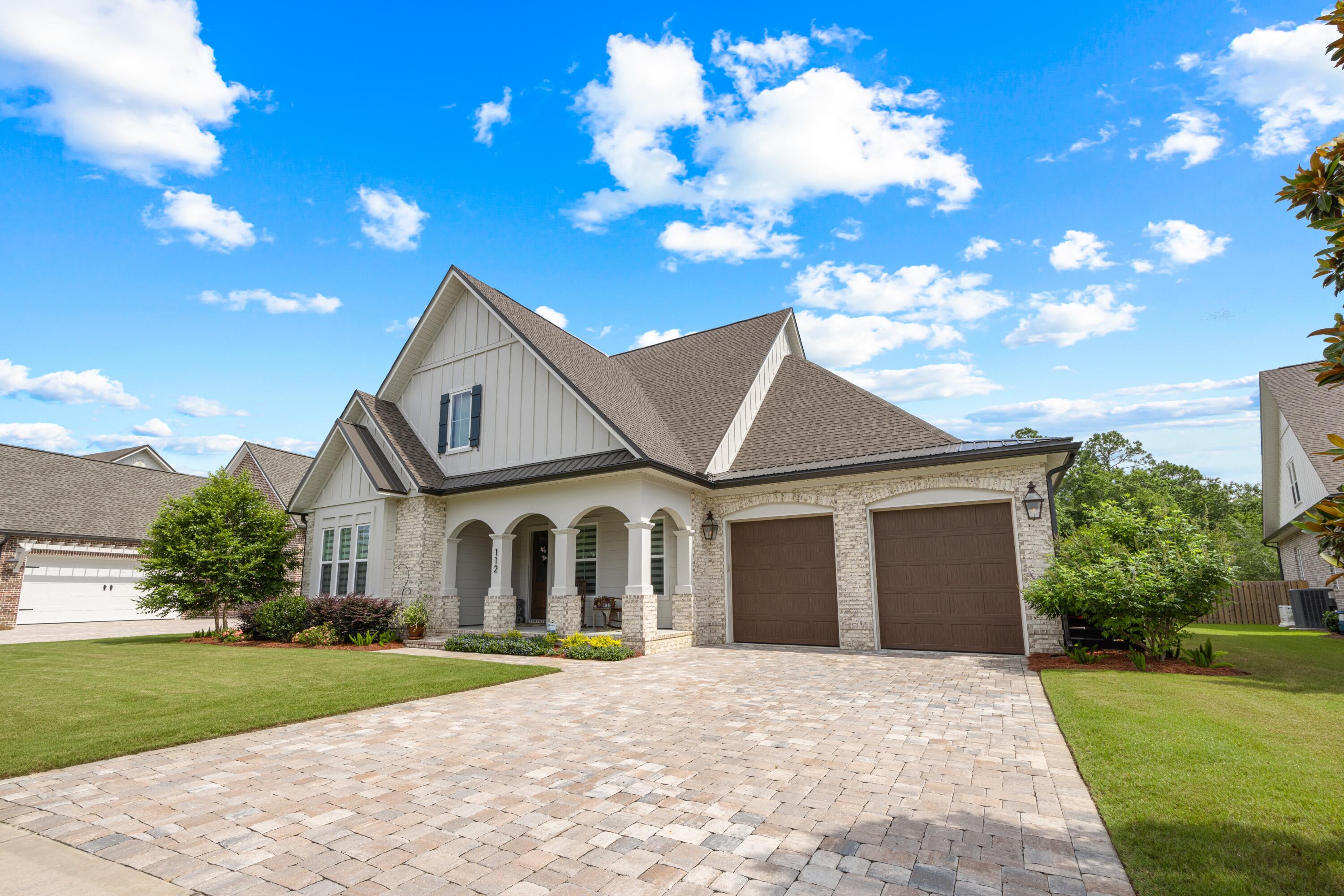 112 Revana Way