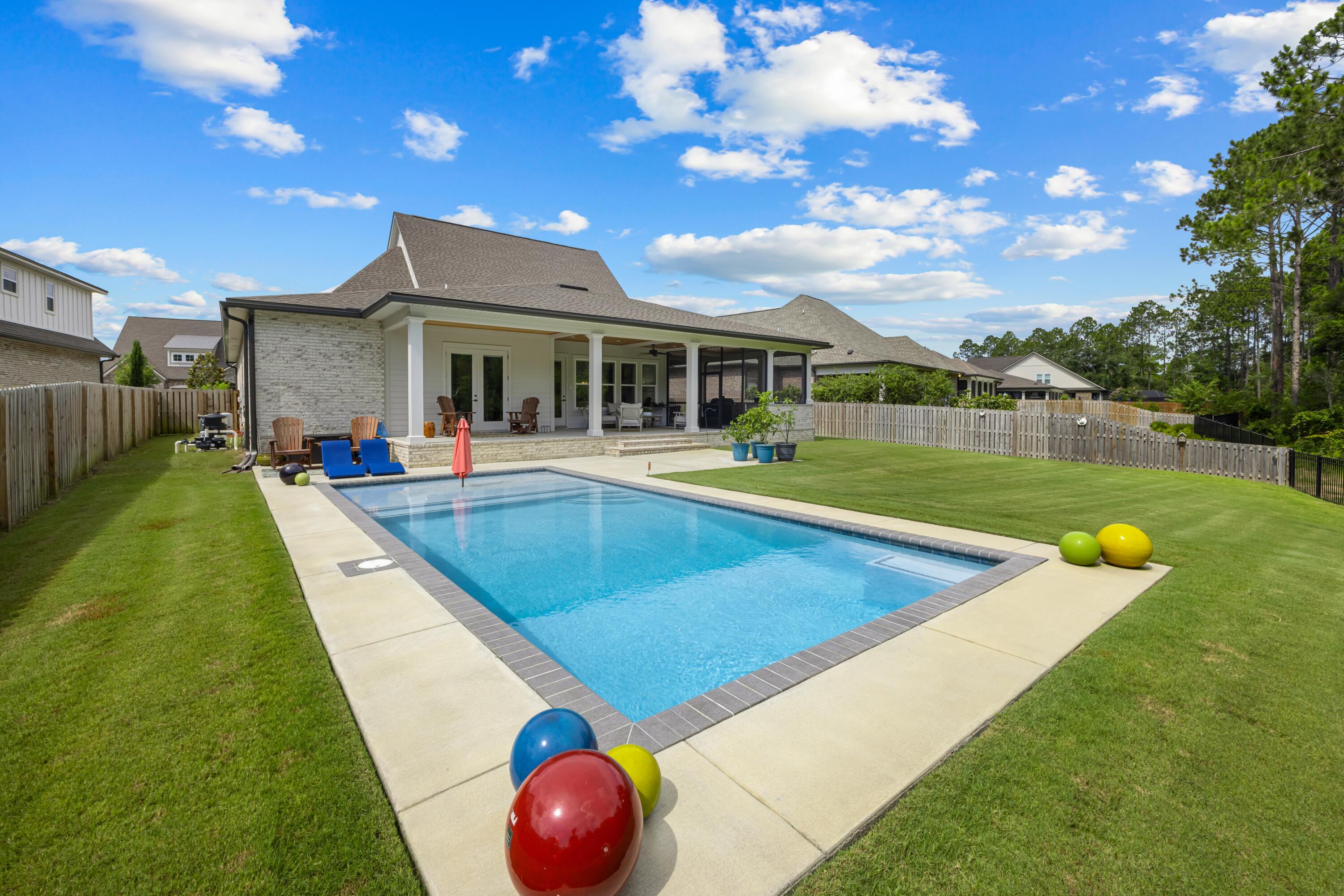 112 Revana Way