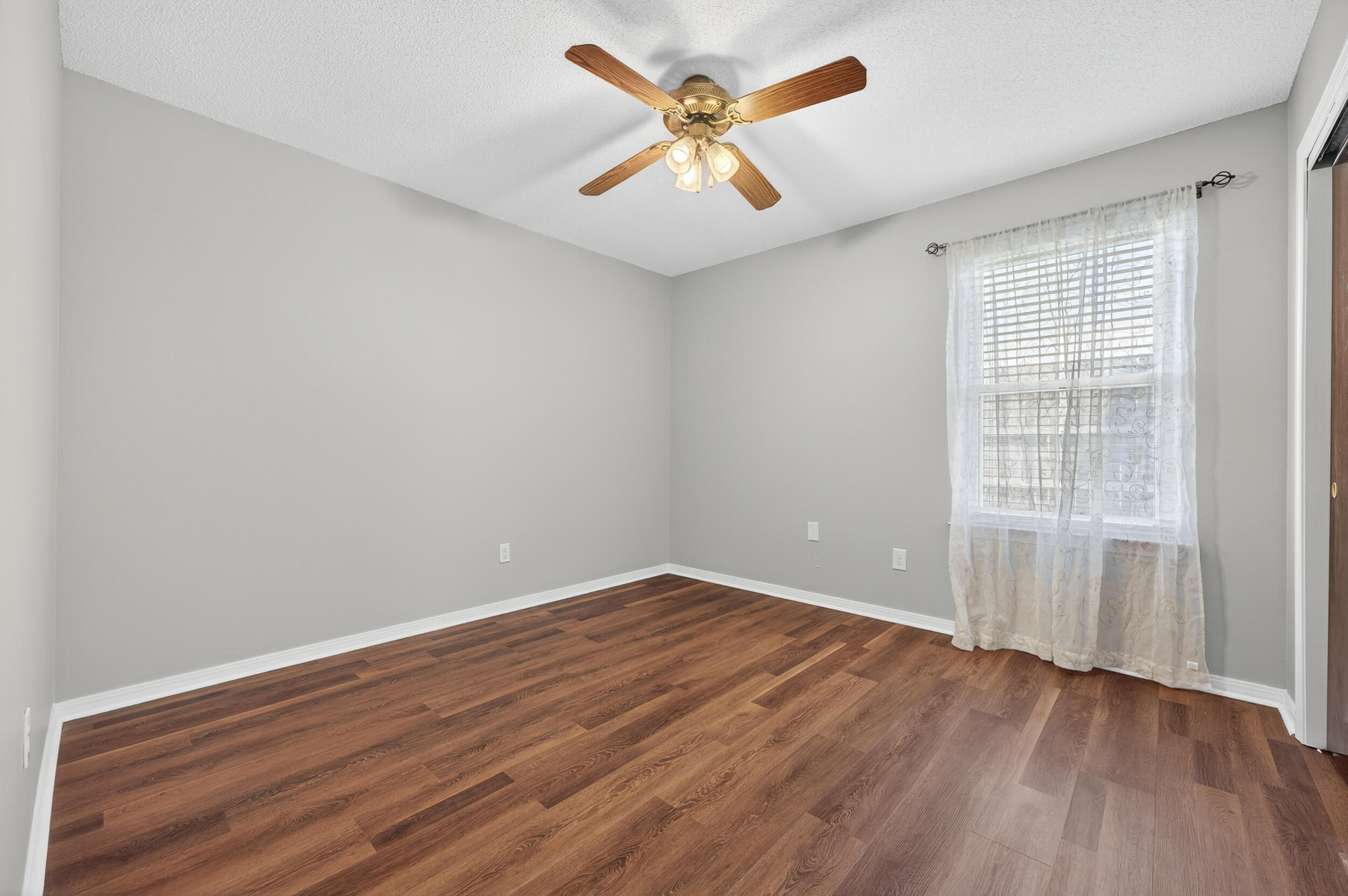 1061 Windmill Drive