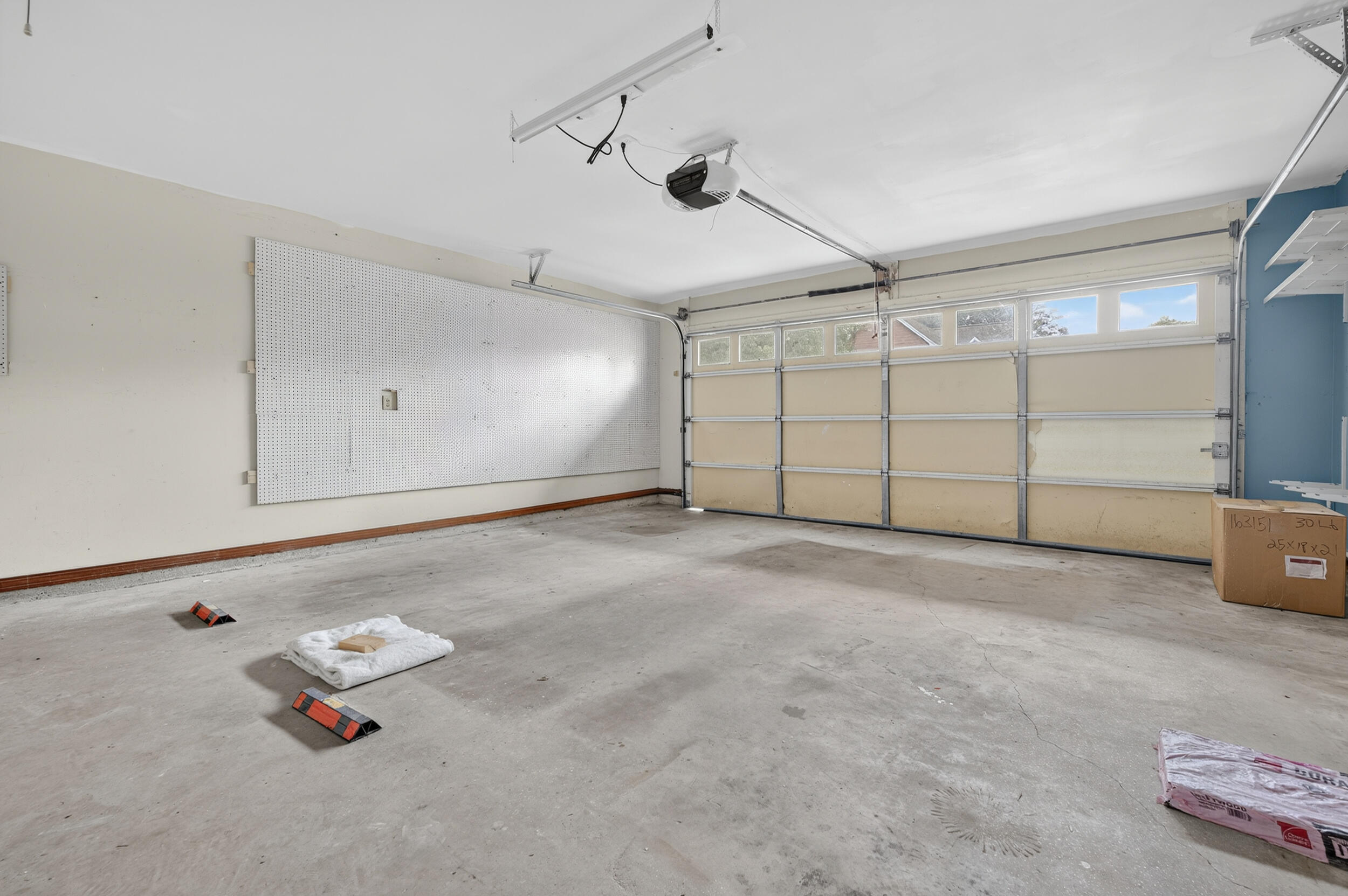1061 Windmill Drive