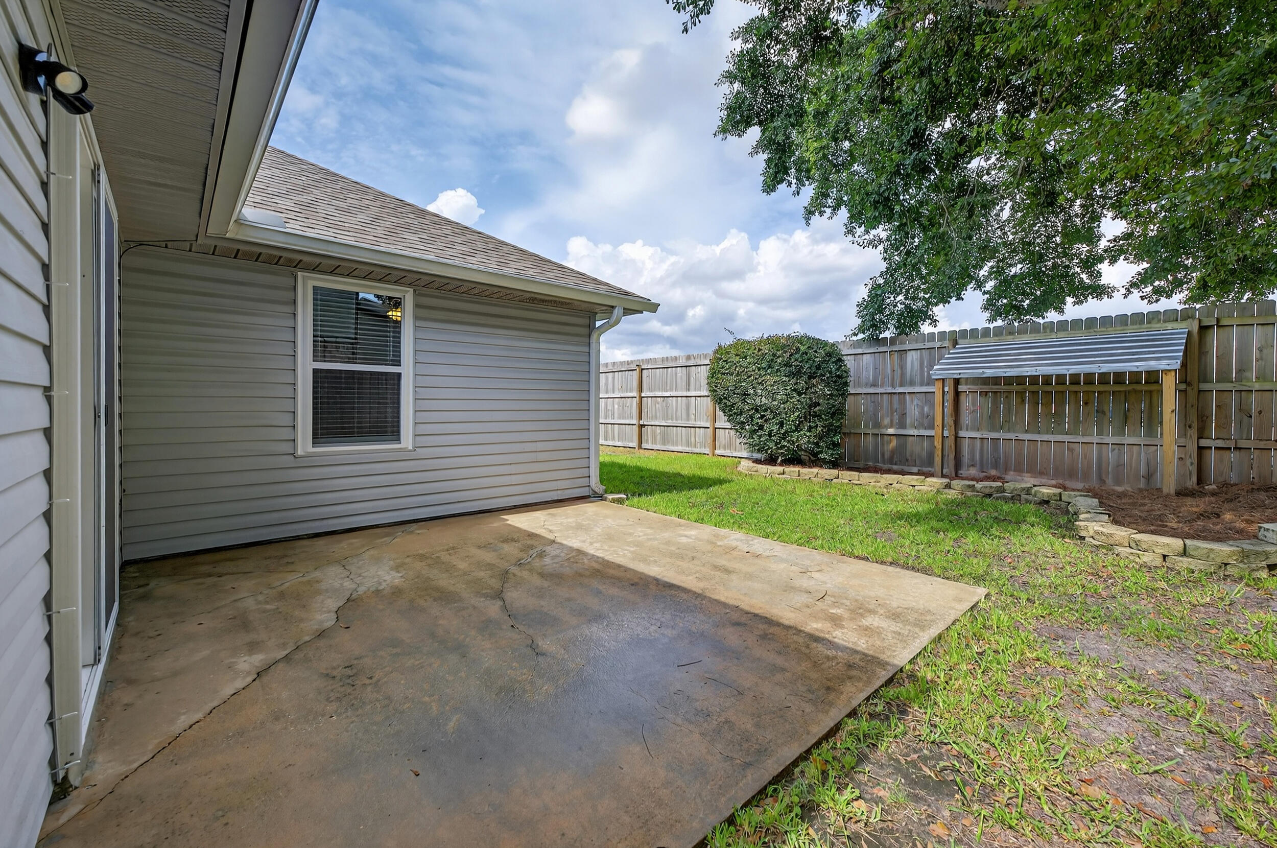 1061 Windmill Drive