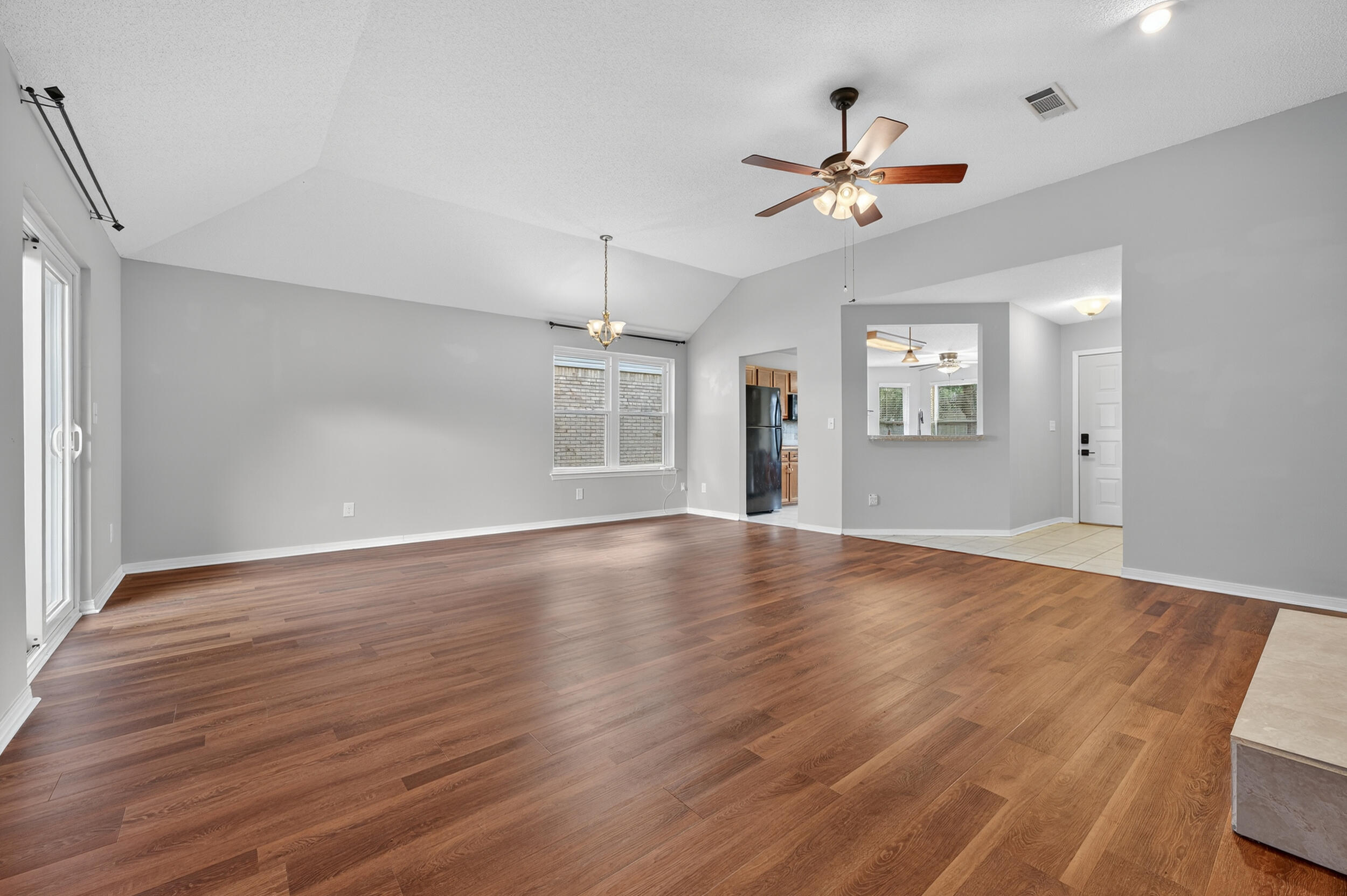 1061 Windmill Drive