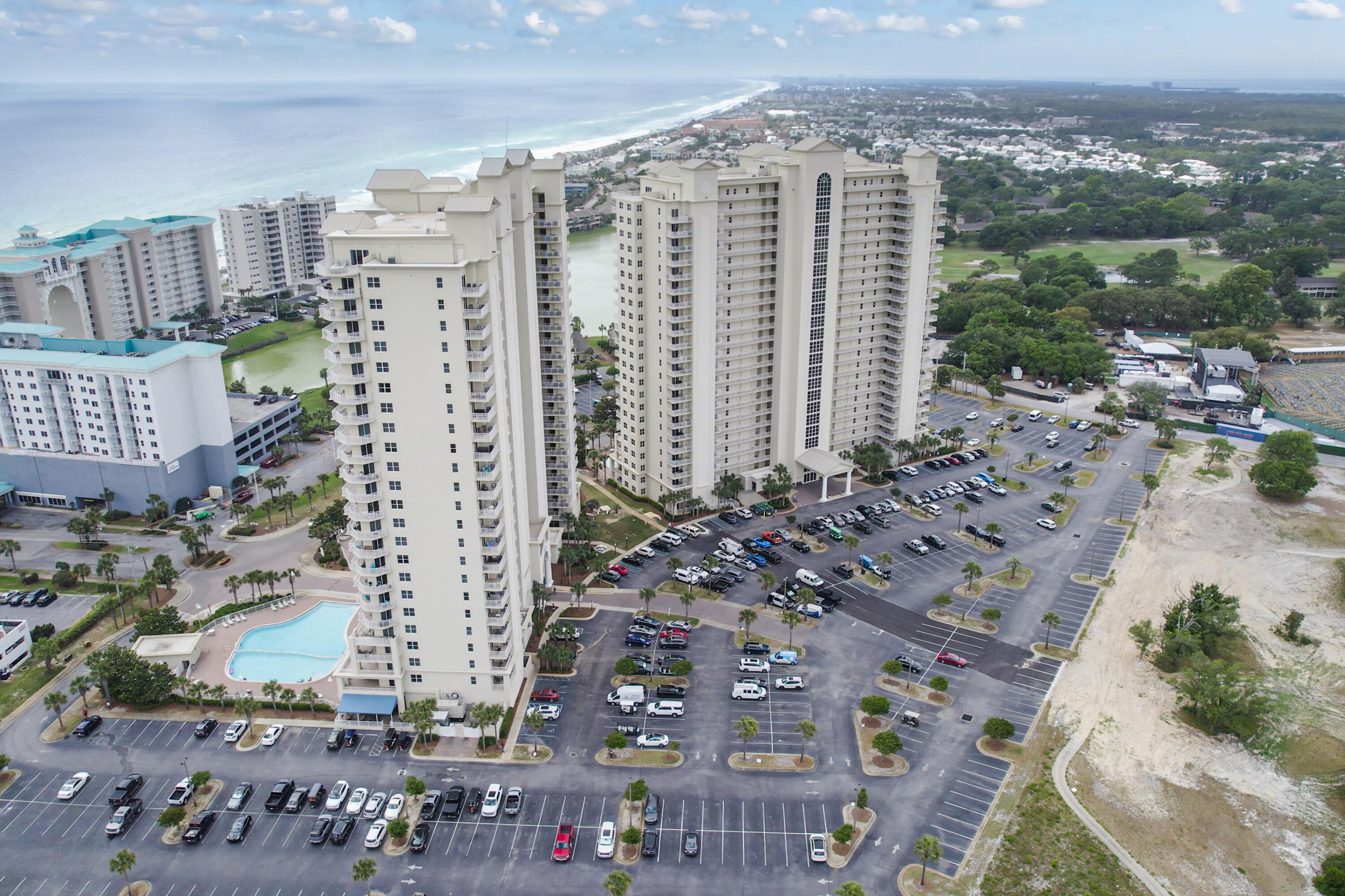 122 Seascape Drive, 404