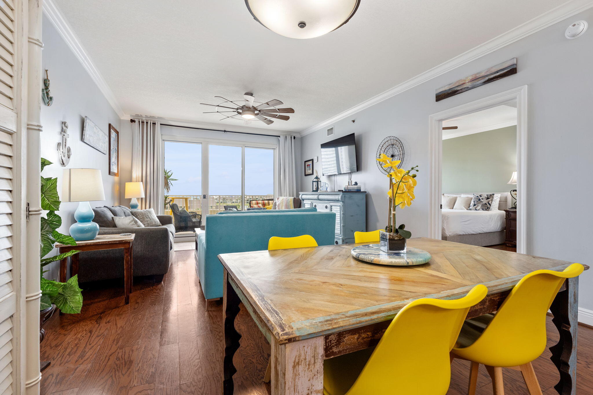 122 Seascape Drive, 404