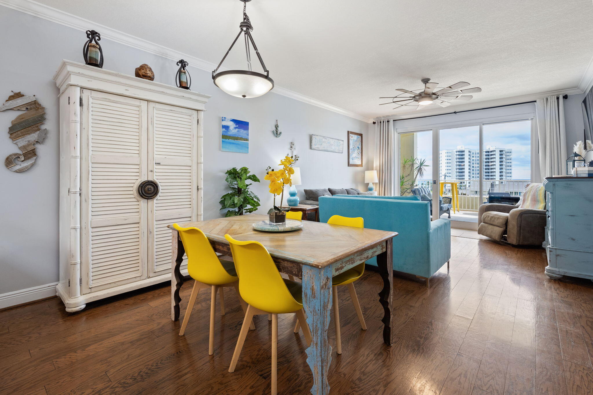 122 Seascape Drive, 404