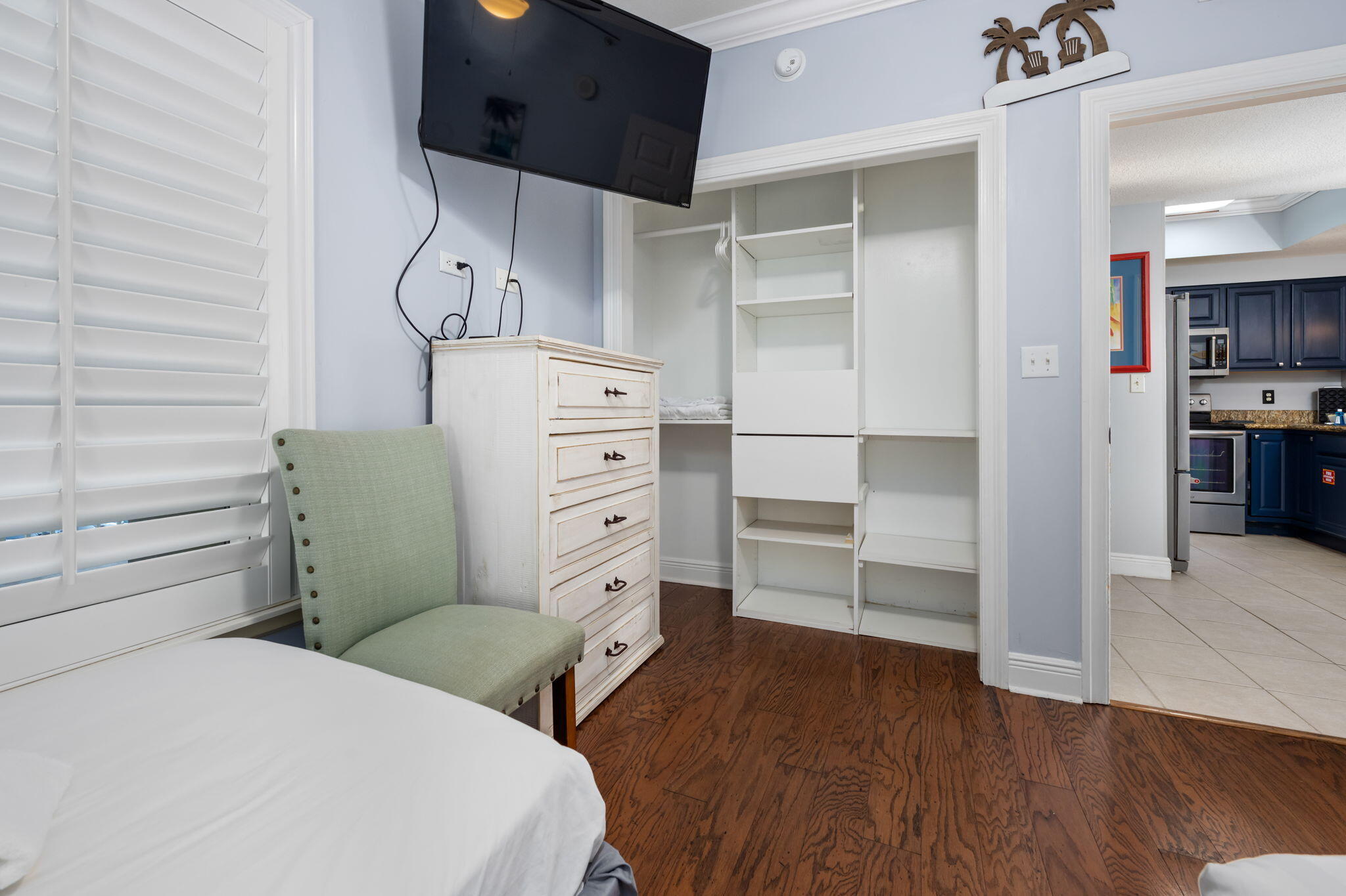 122 Seascape Drive, 404