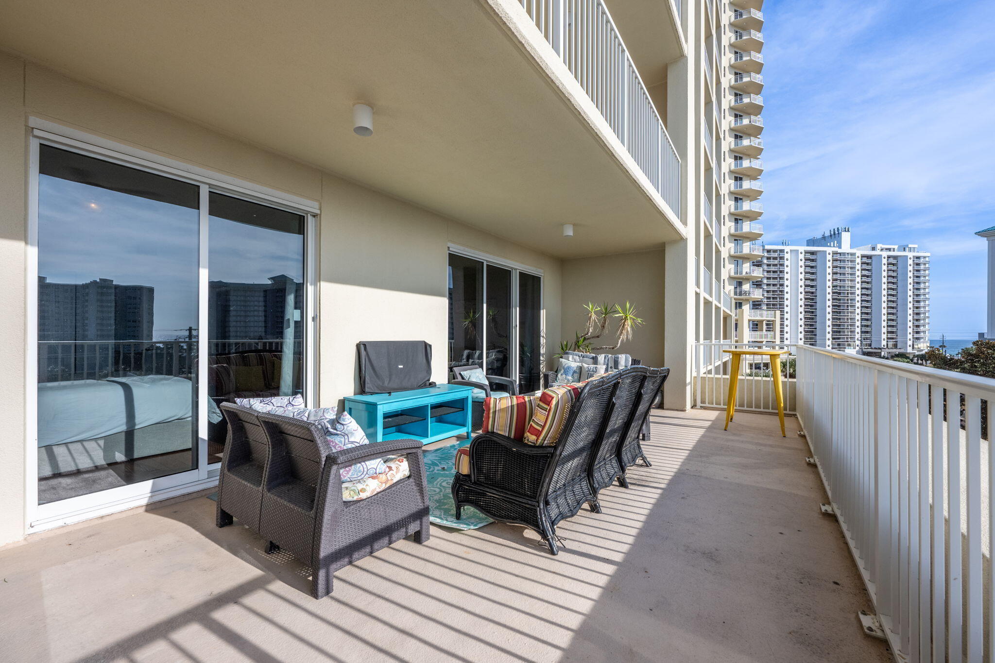122 Seascape Drive, 404