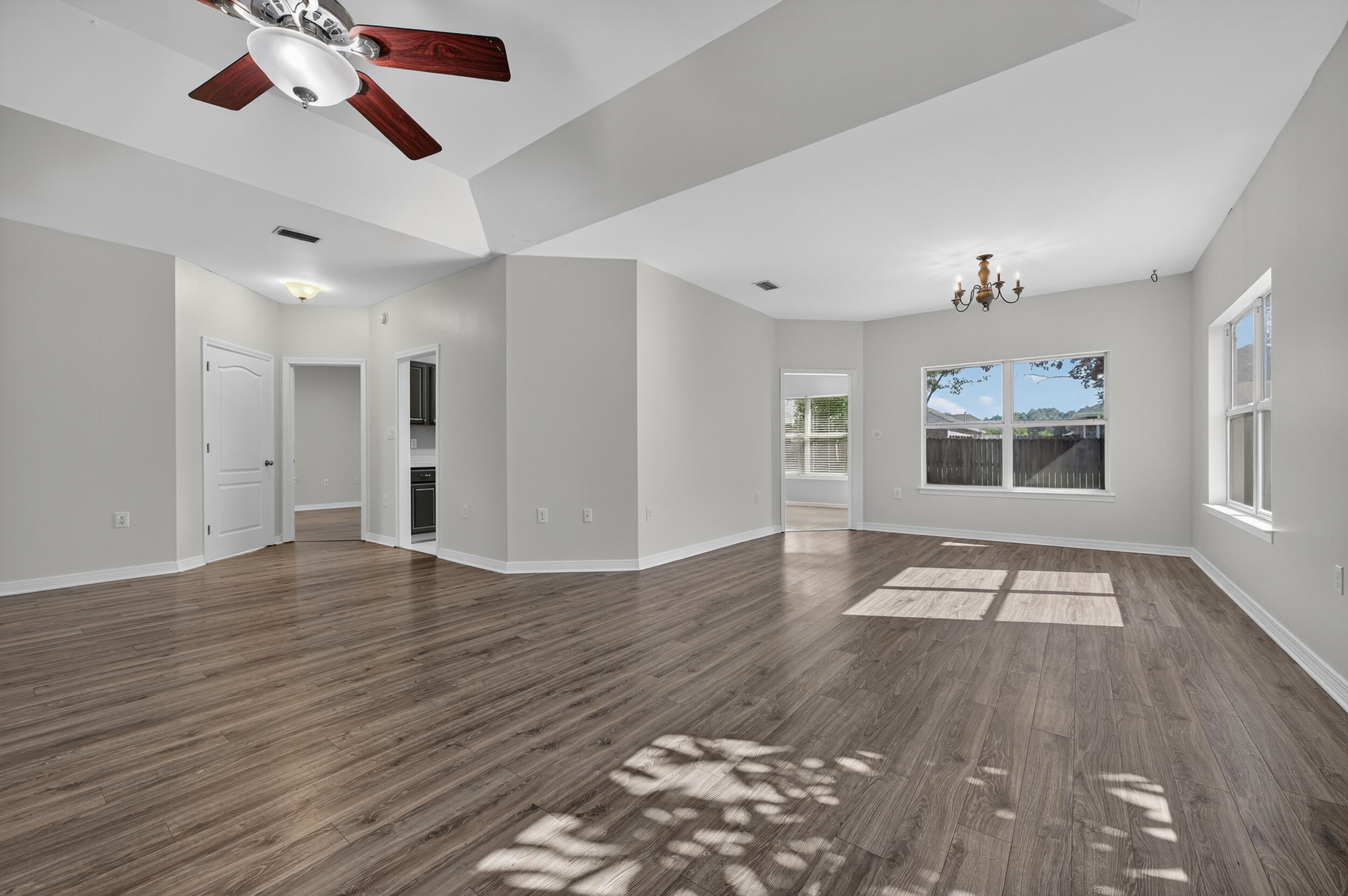 9641 Leeward Way