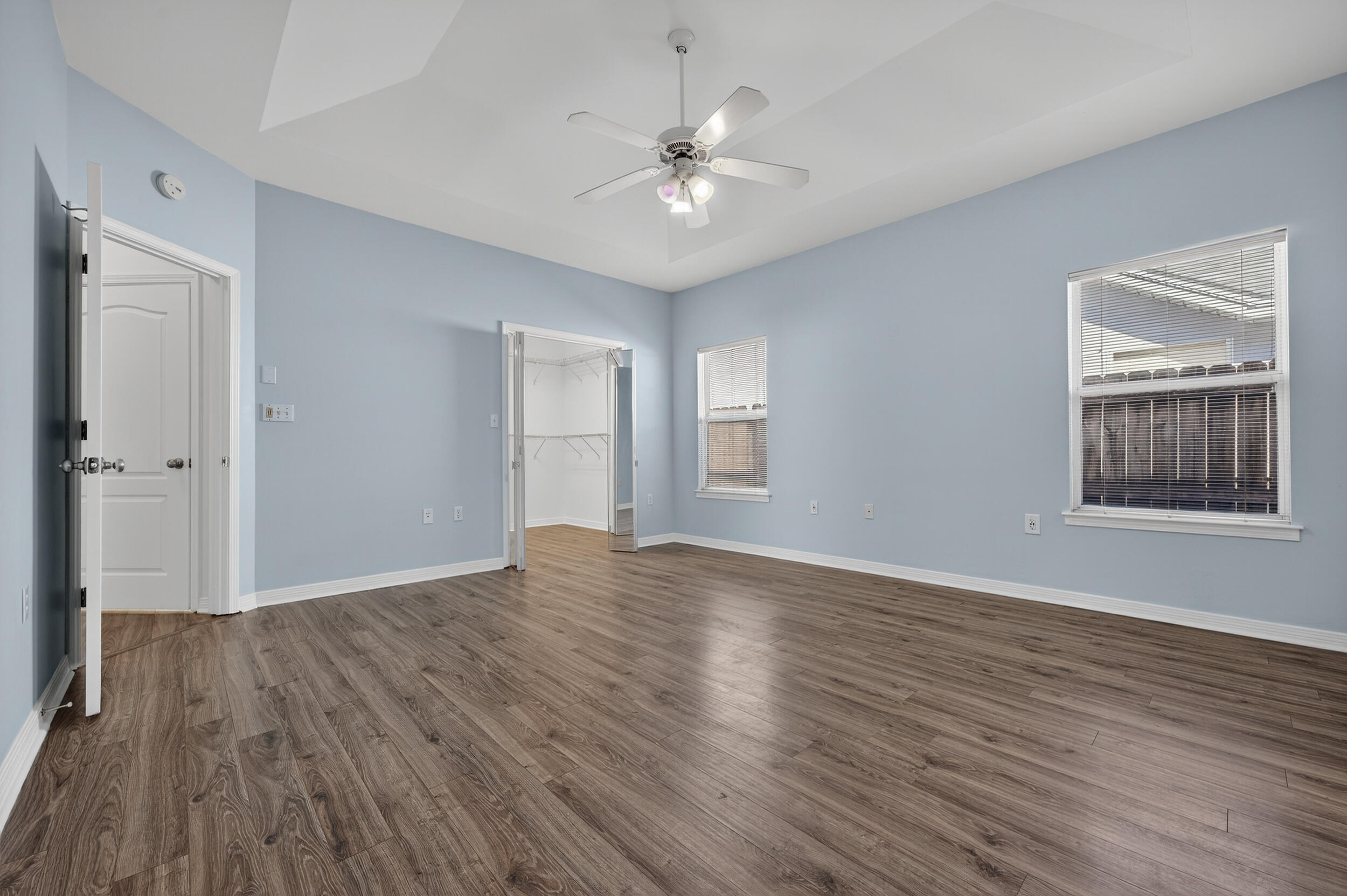 9641 Leeward Way