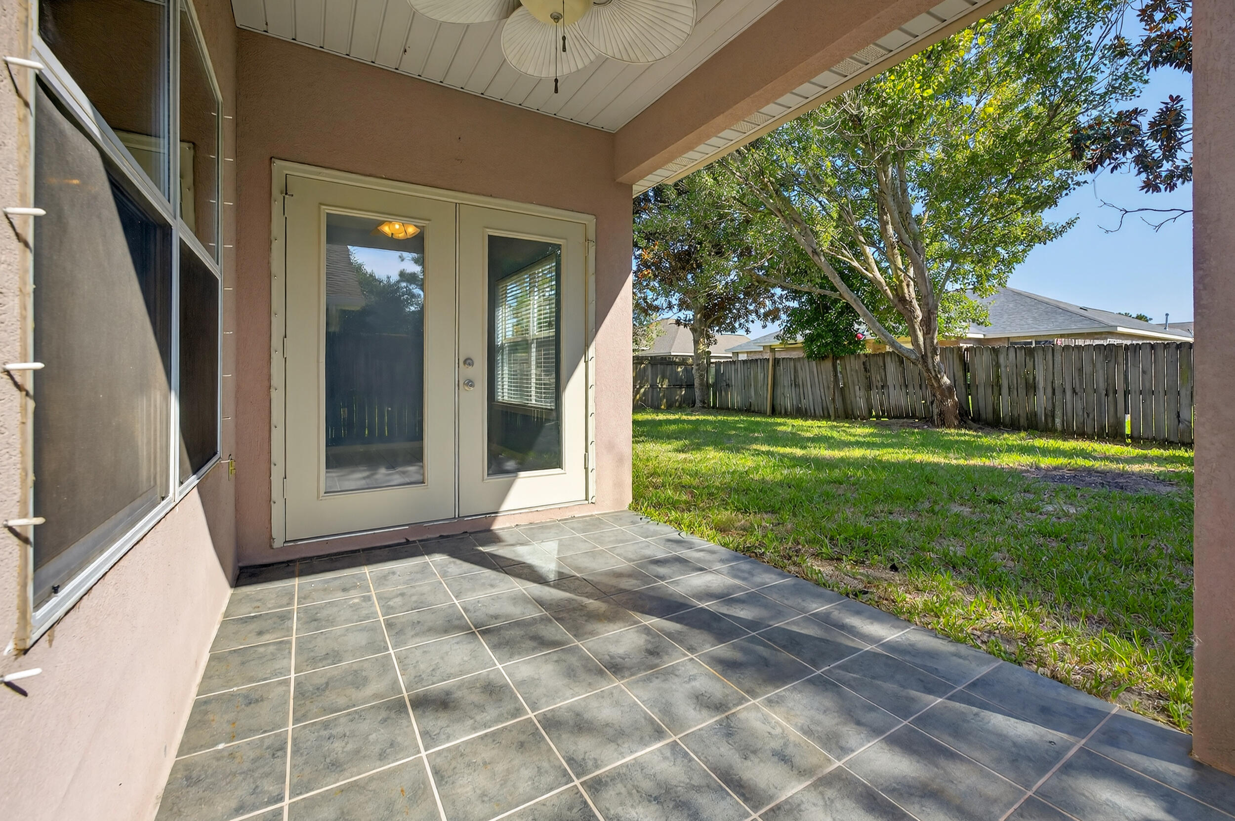 9641 Leeward Way