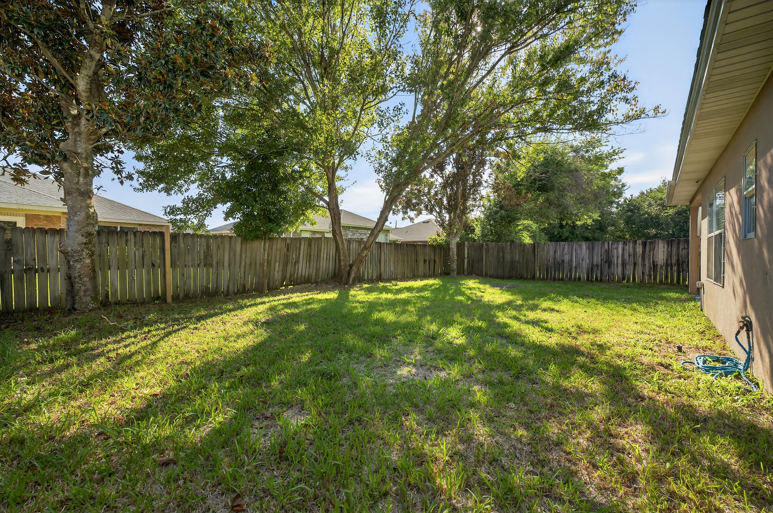 9641 Leeward Way
