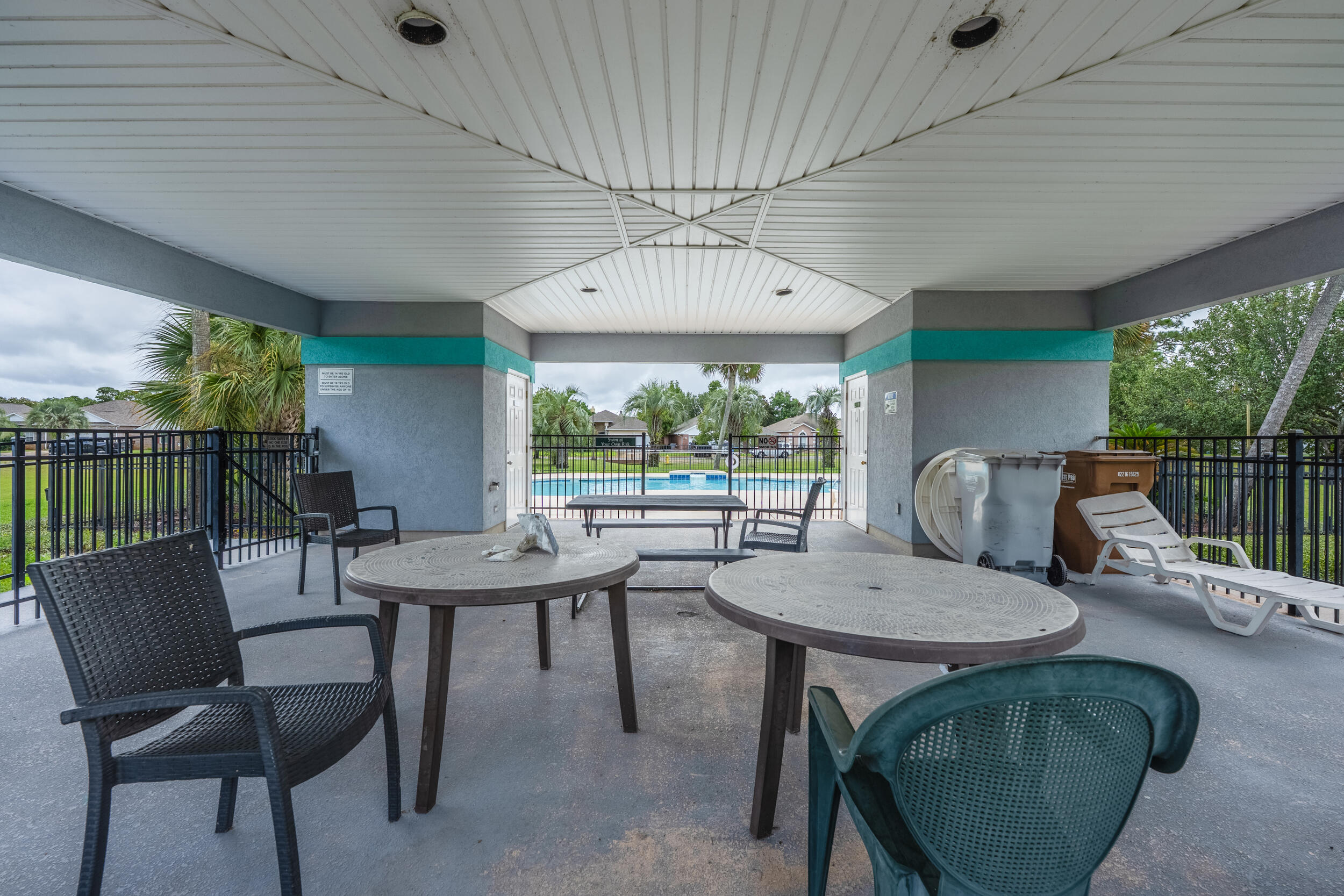 9641 Leeward Way