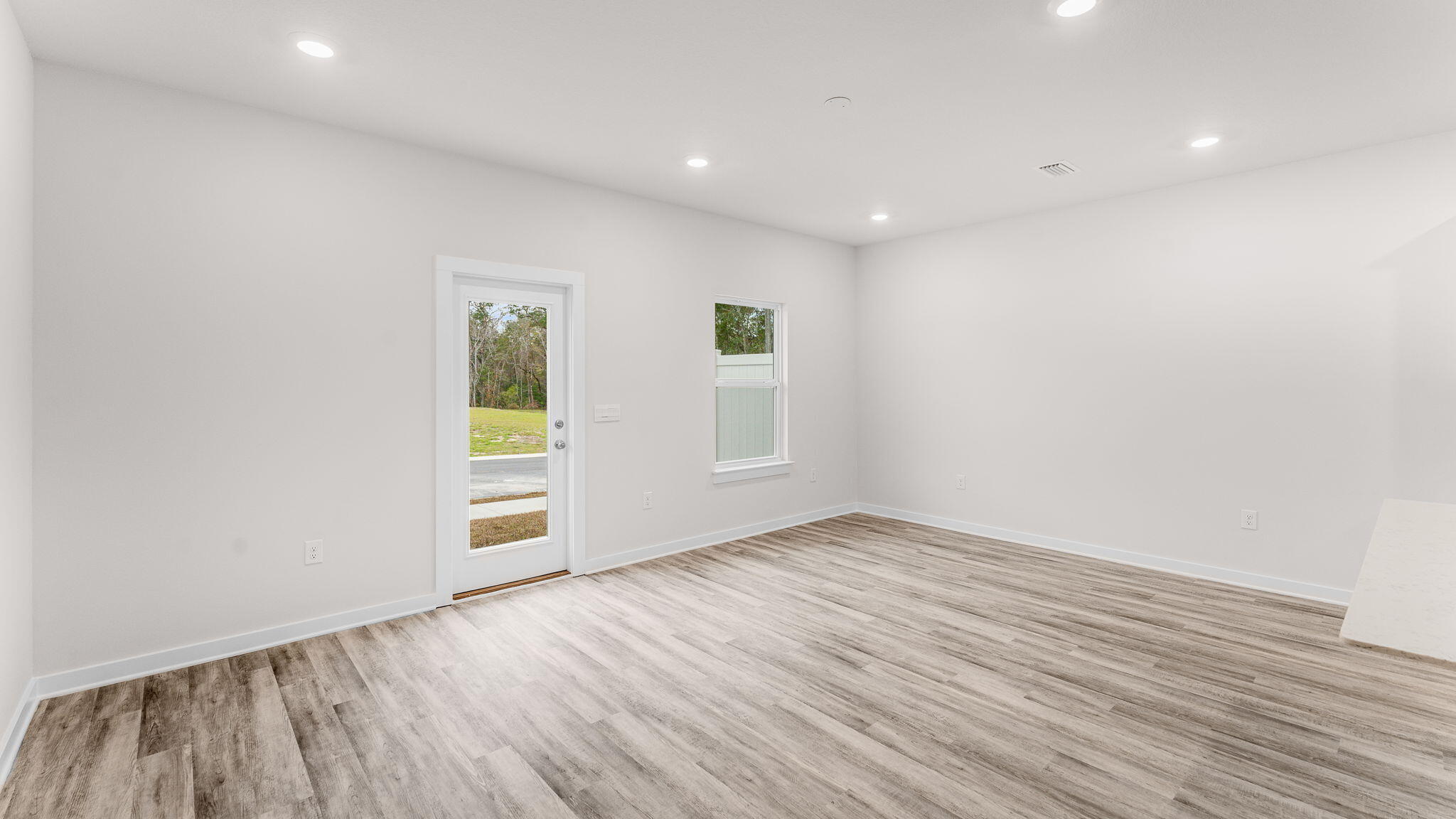 61 S Main Deck Drive