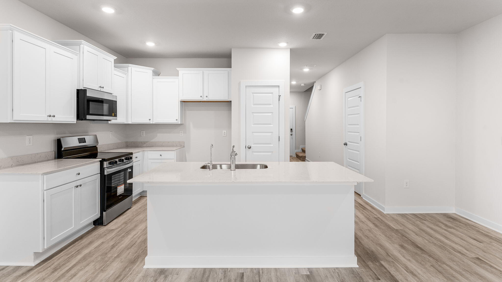 61 S Main Deck Drive