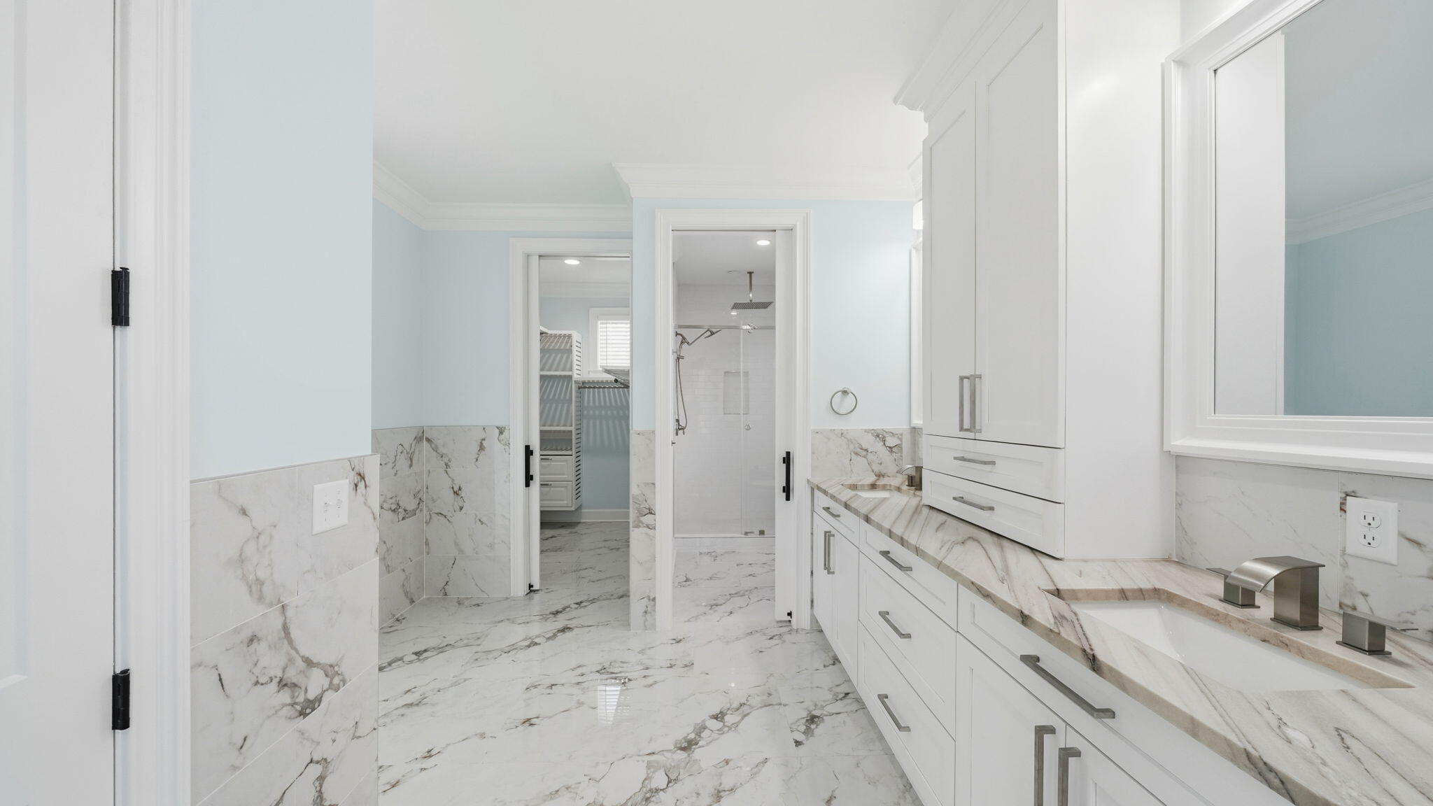 165 Staggerbush Street