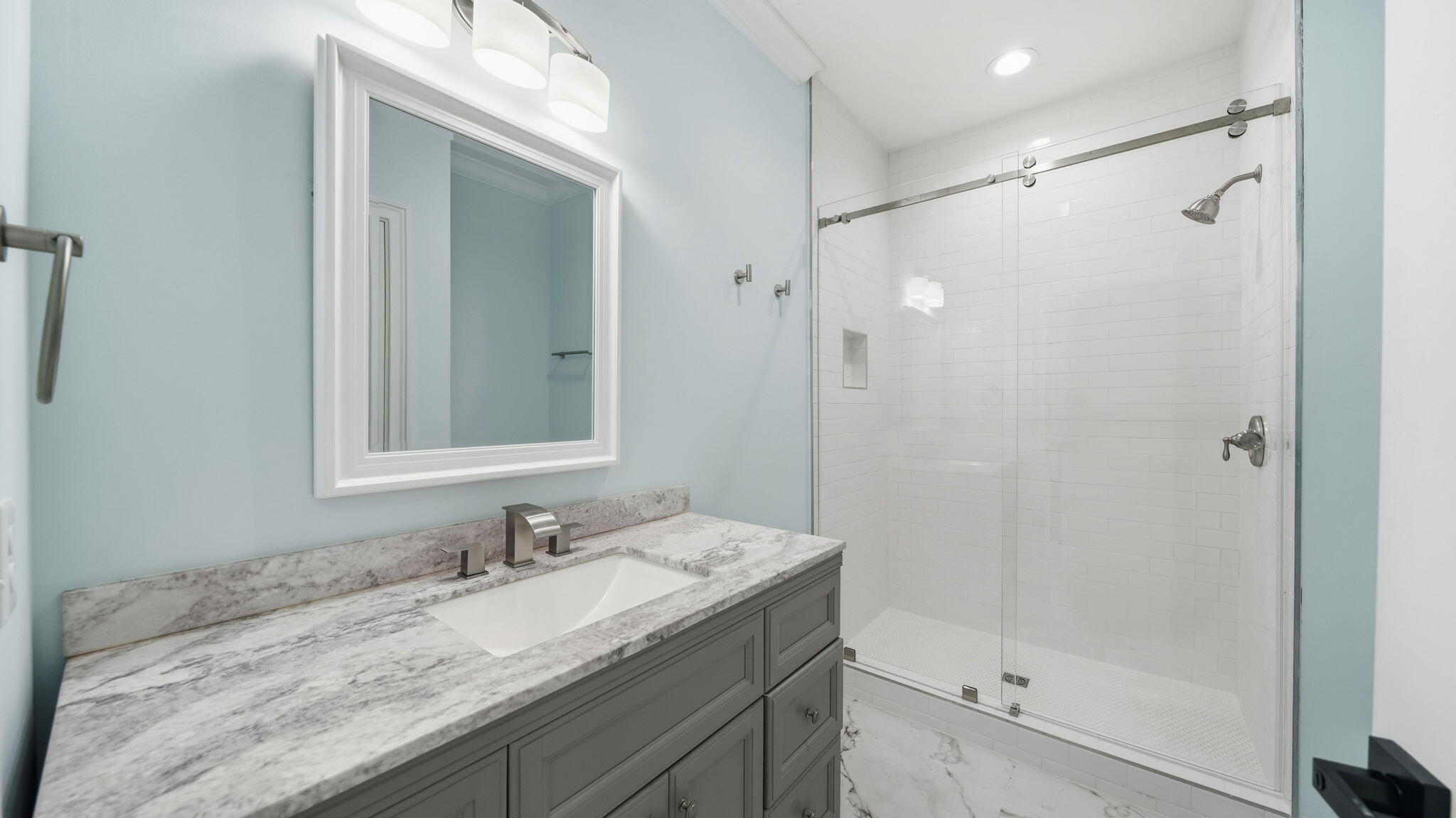 165 Staggerbush Street