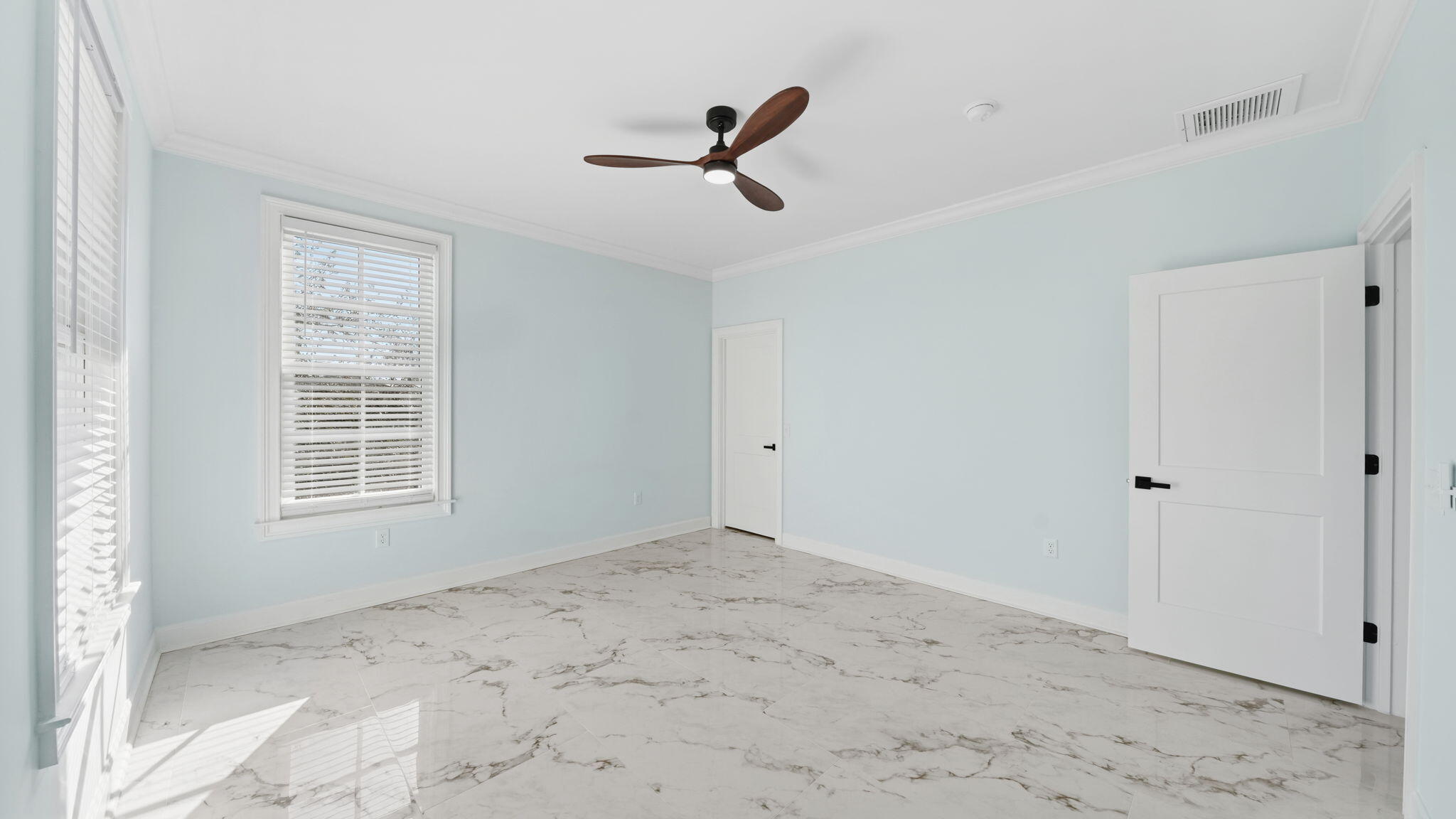 165 Staggerbush Street