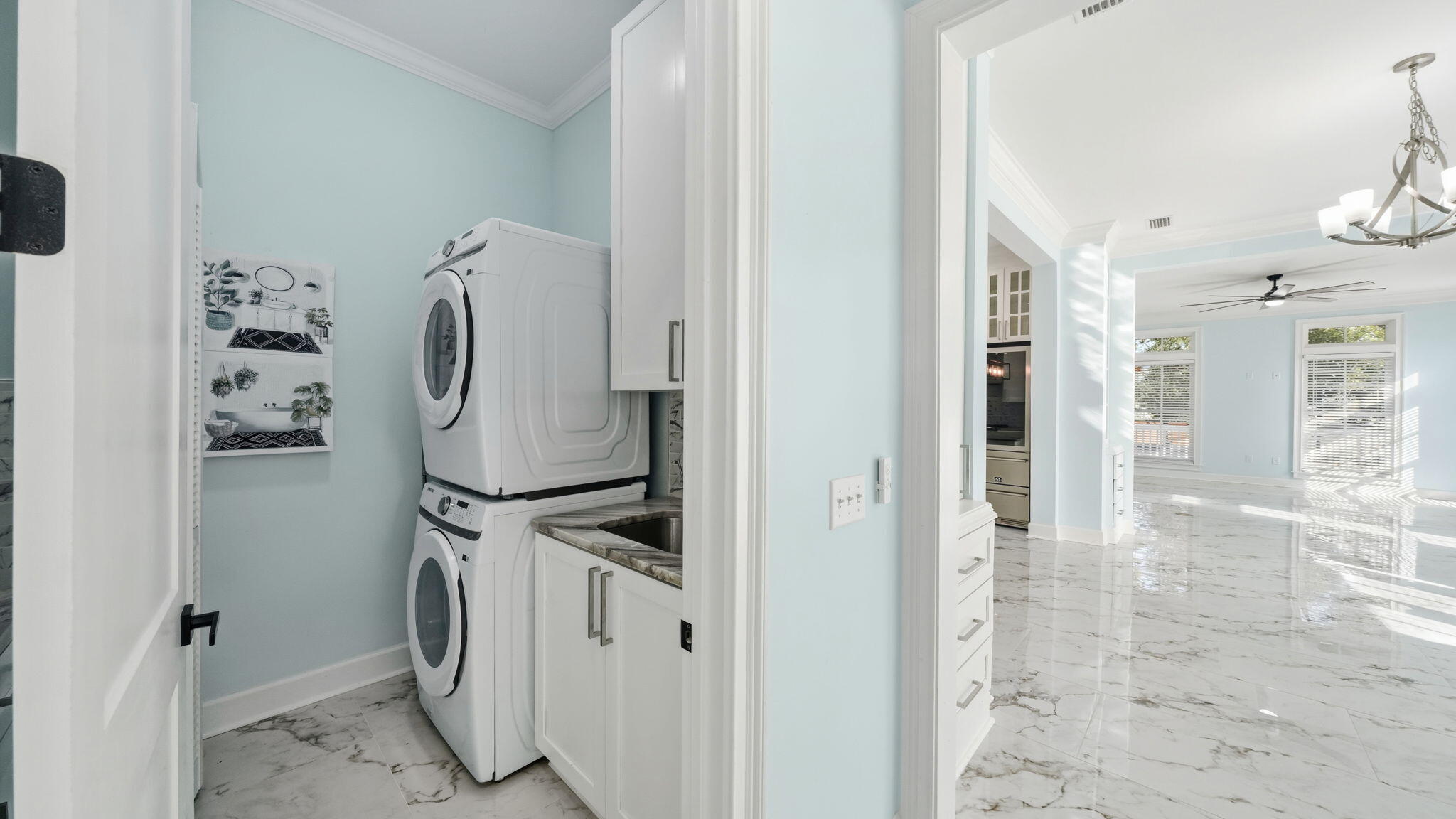 165 Staggerbush Street