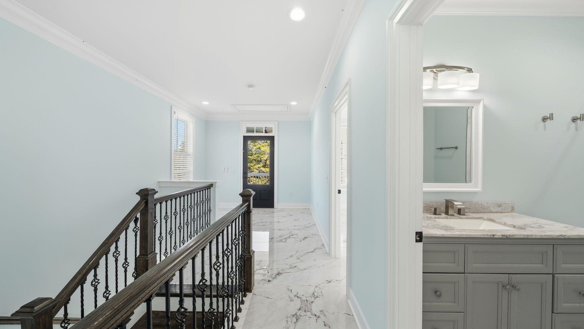 165 Staggerbush Street