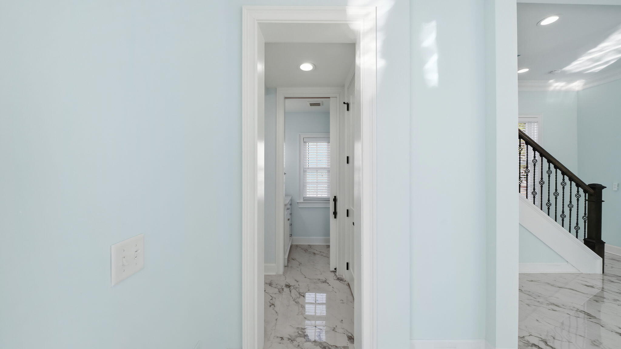 165 Staggerbush Street