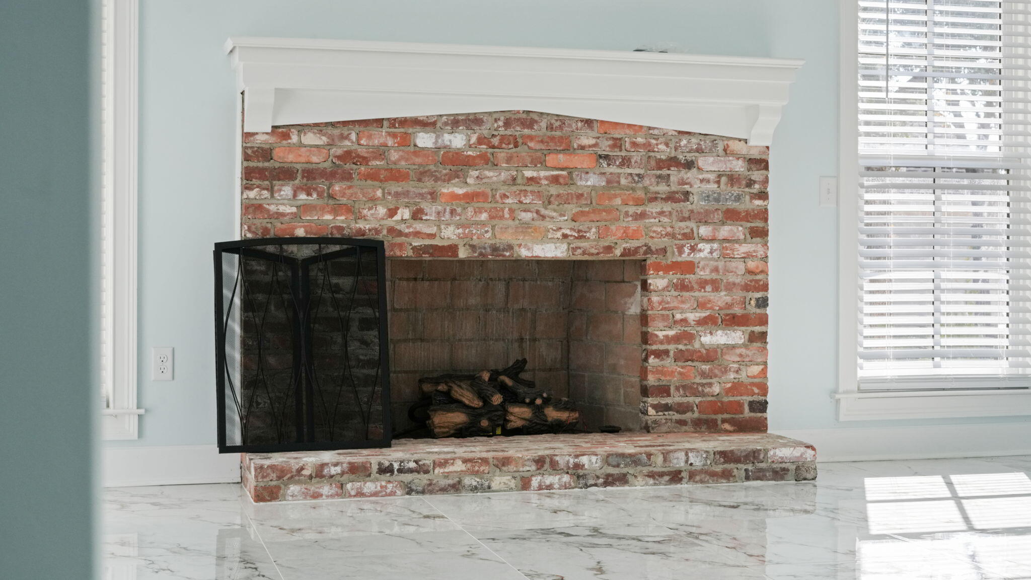 165 Staggerbush Street