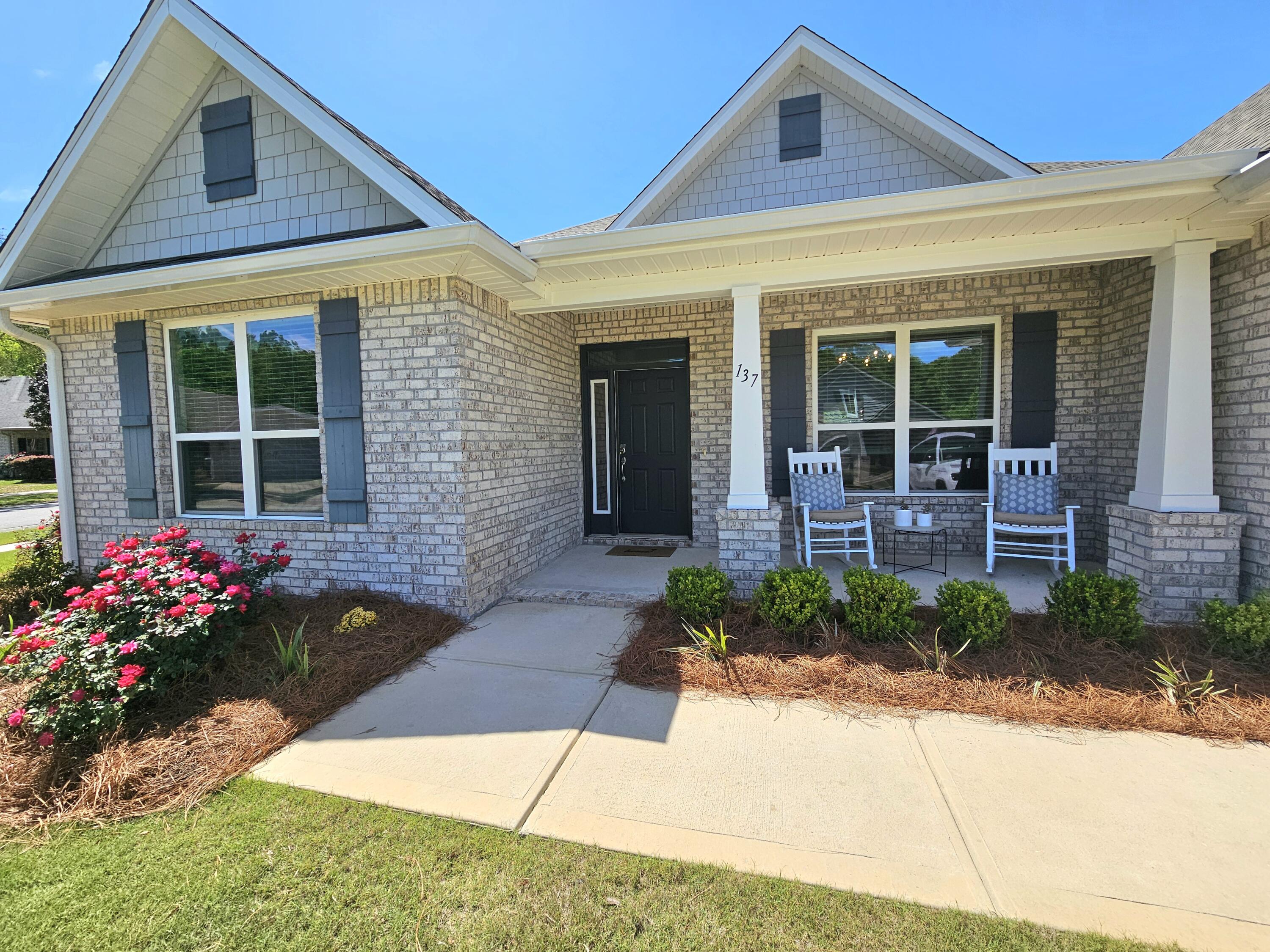 137 Autumn Avenue