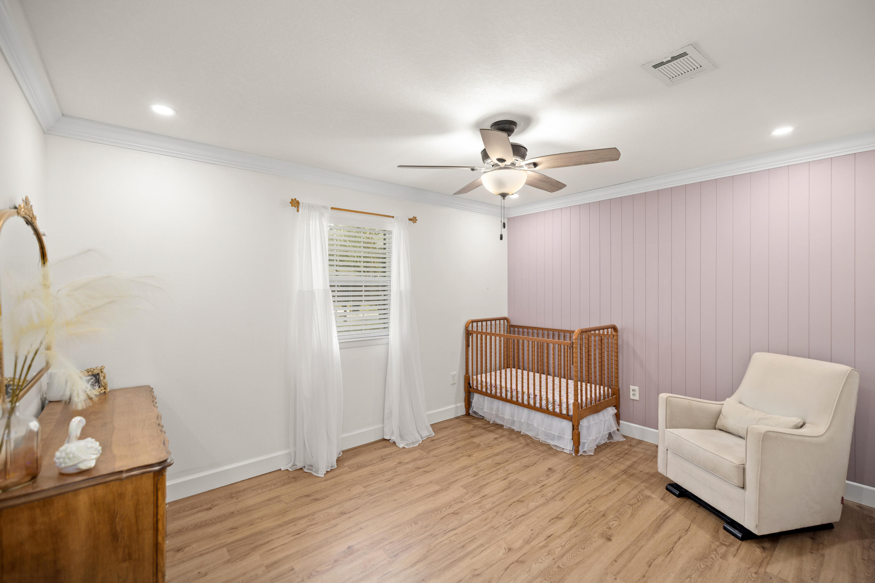 613 NE Merioneth Drive