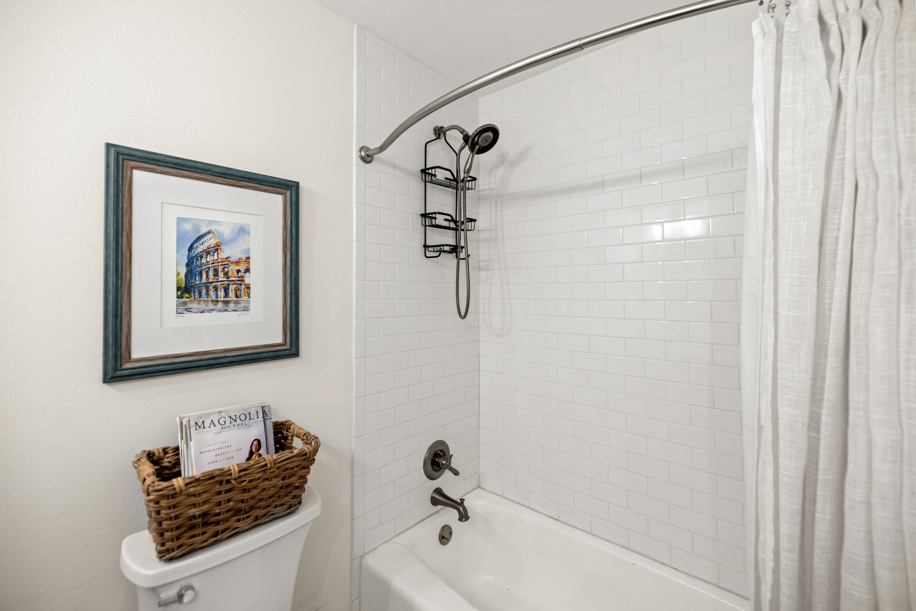 613 NE Merioneth Drive