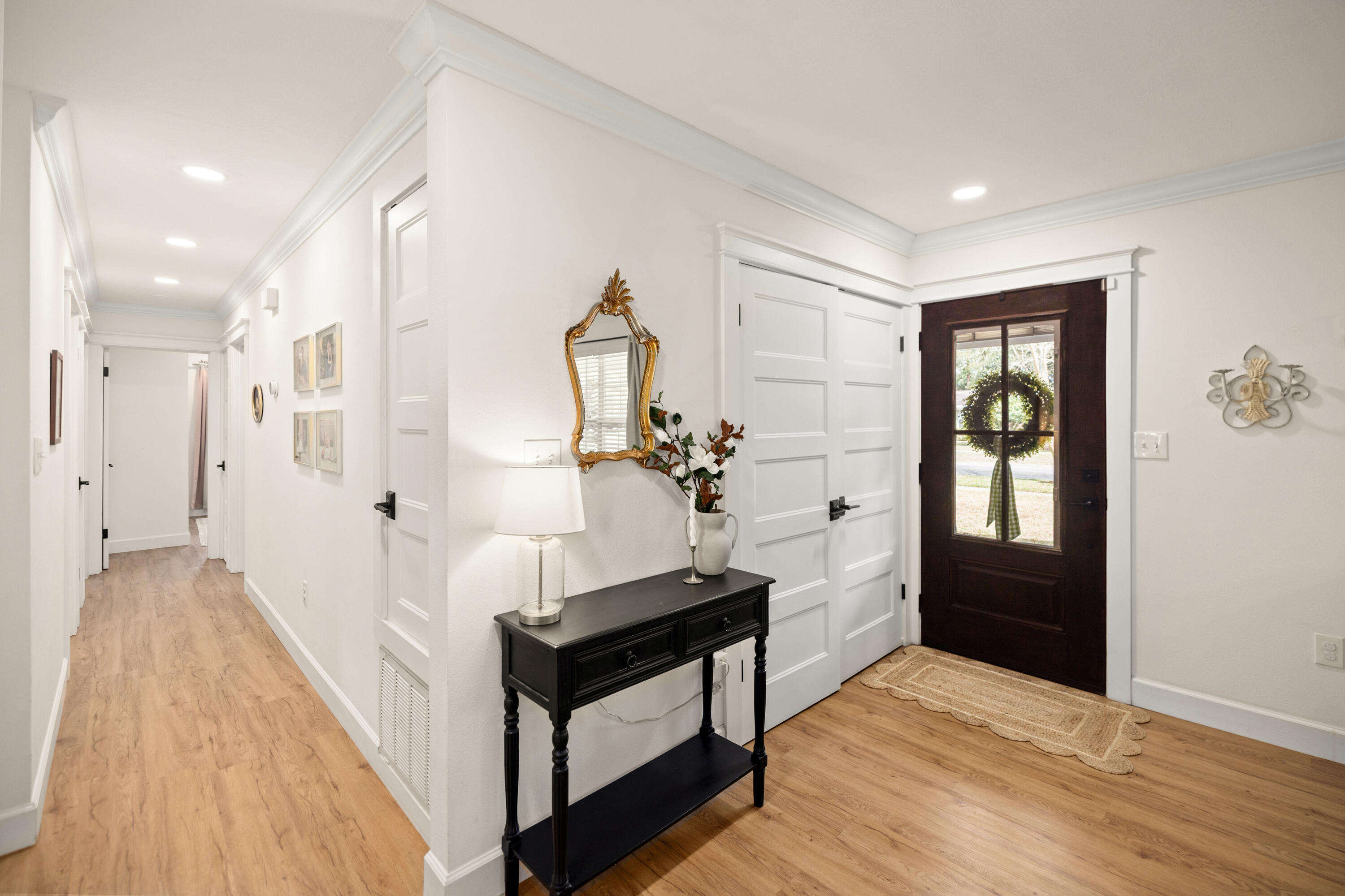 613 NE Merioneth Drive