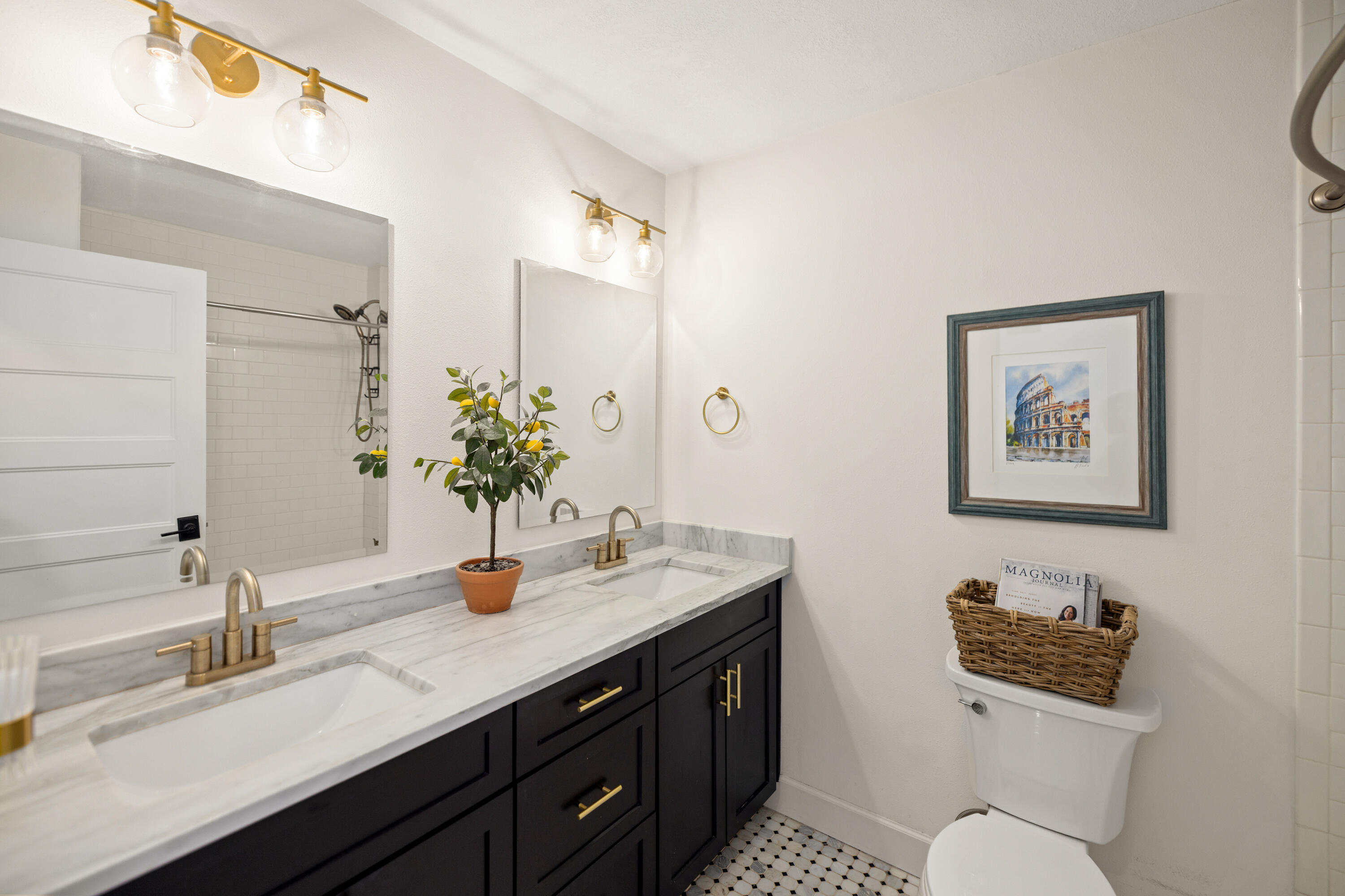 613 NE Merioneth Drive