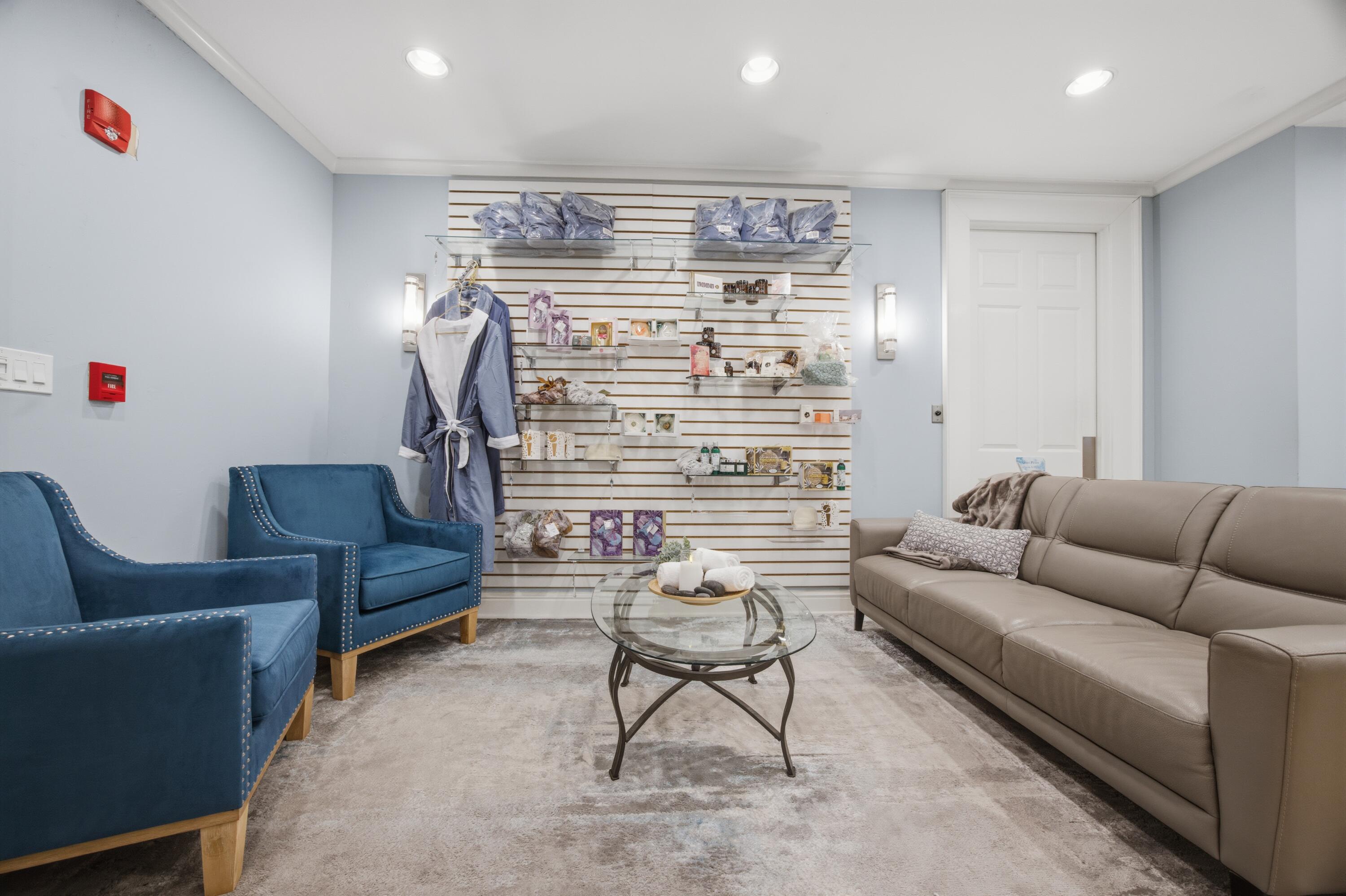 15500 Emerald Coast Parkway 401