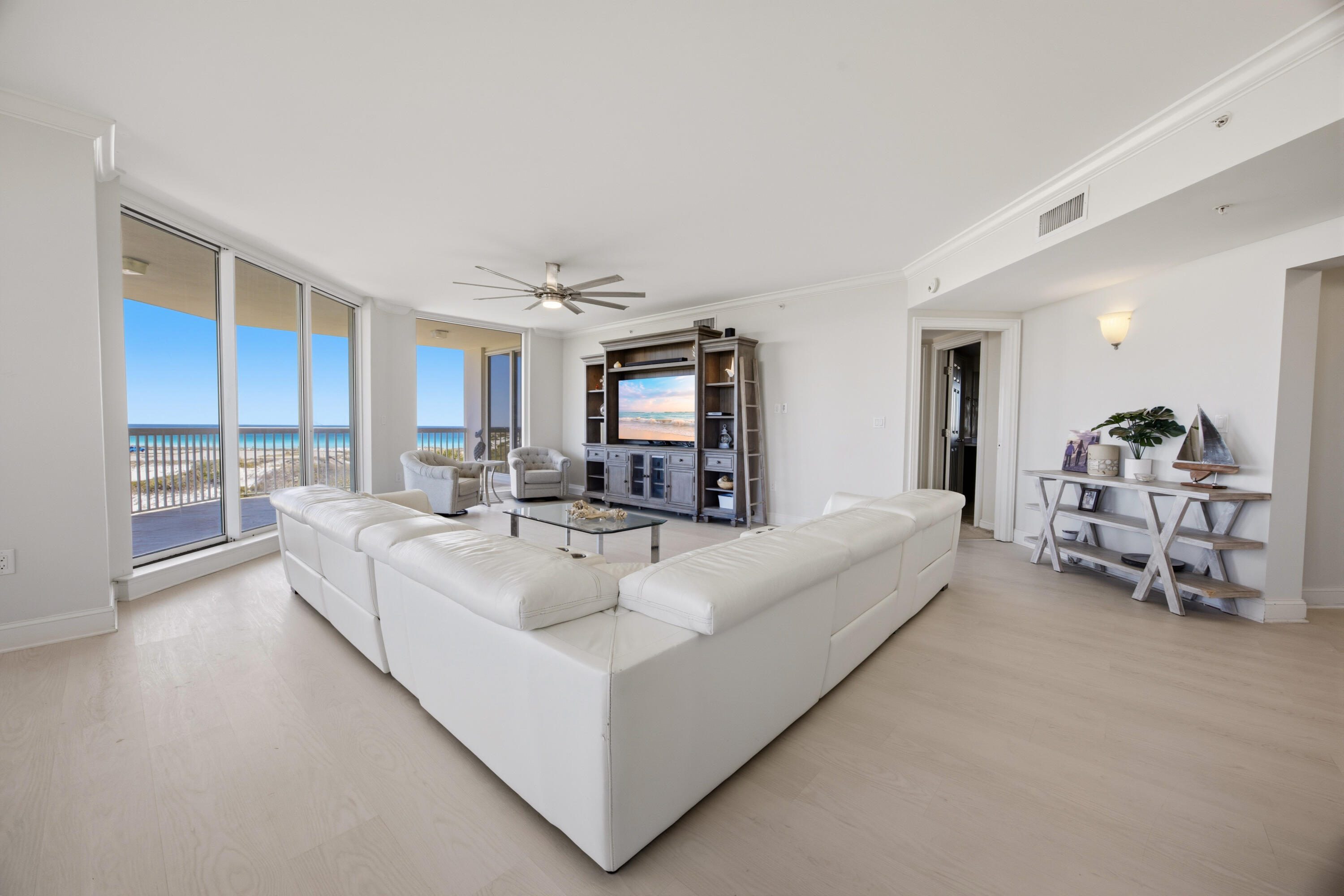 15500 Emerald Coast Parkway 401