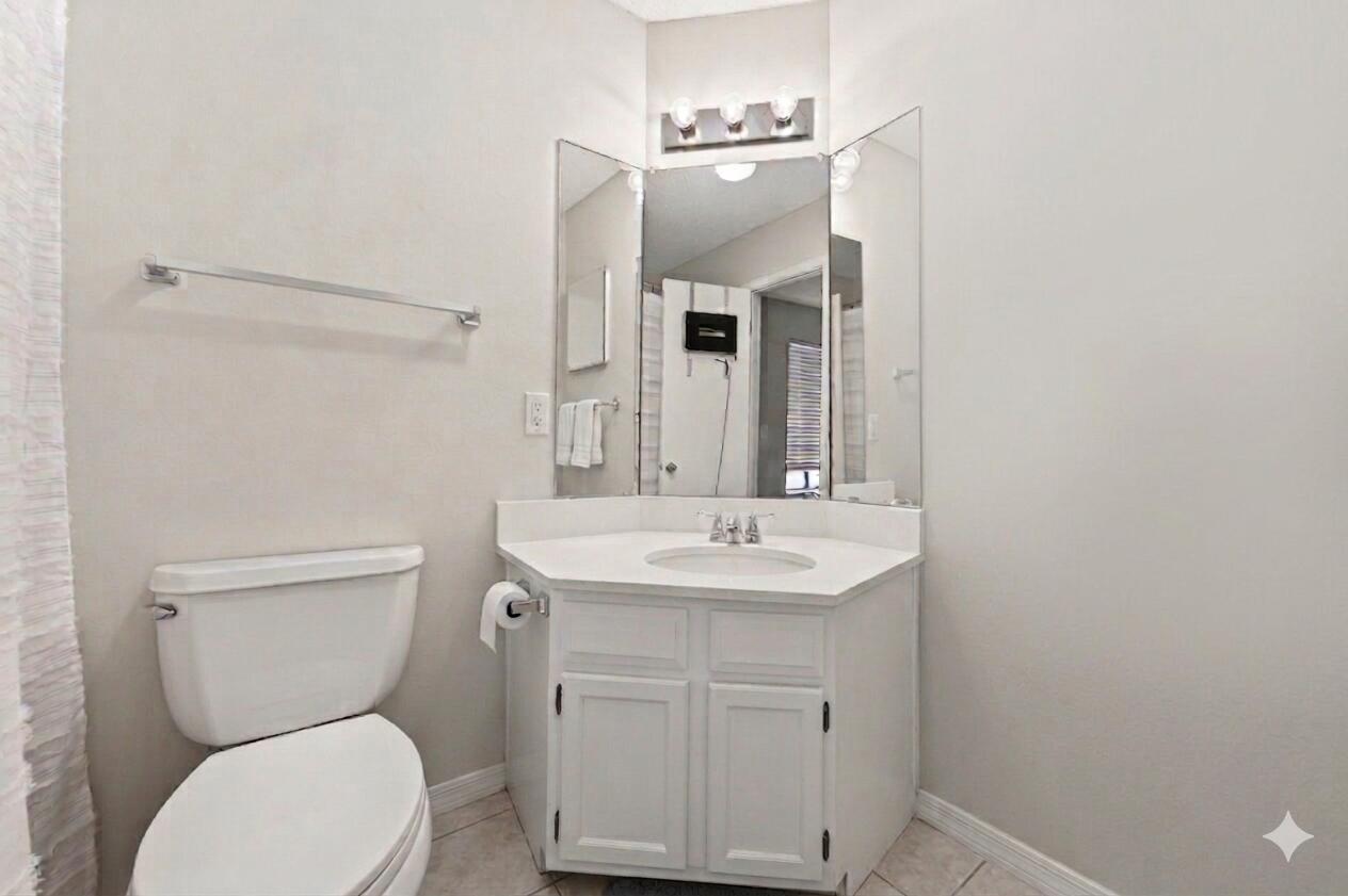 55 Bay Drive 2101