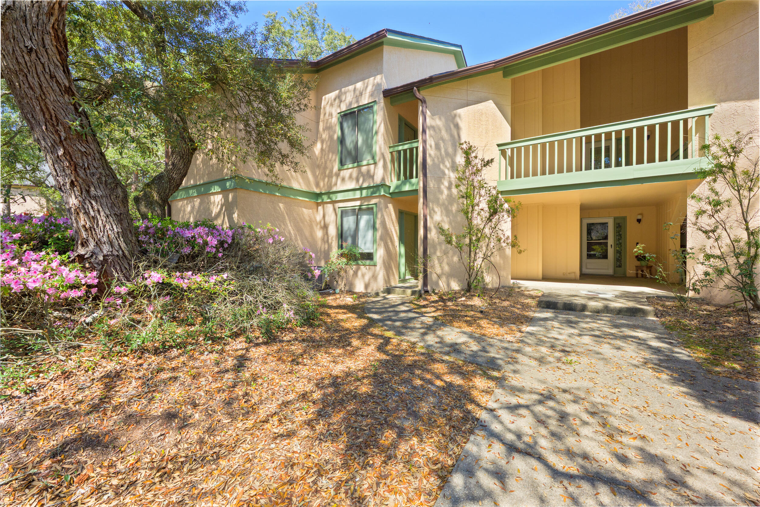 55 Bay Drive 2101