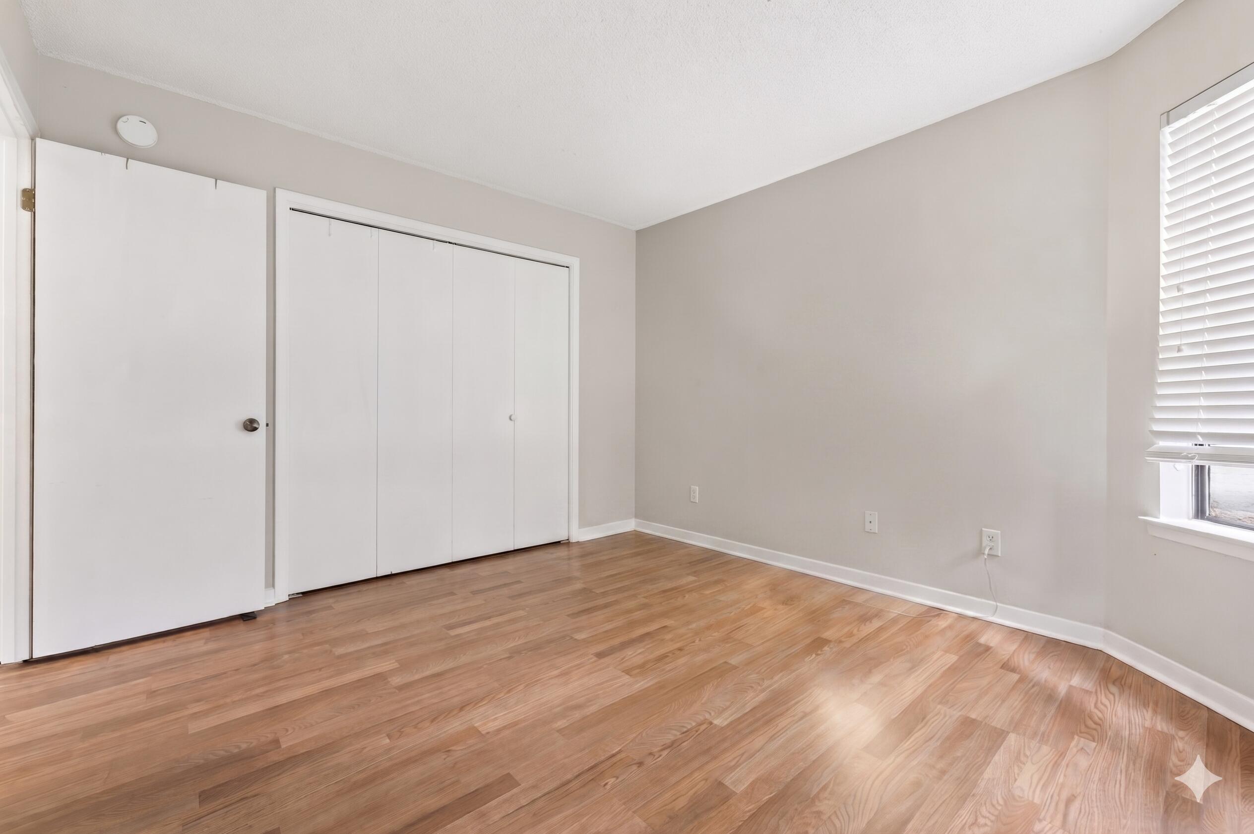 55 Bay Drive 2101