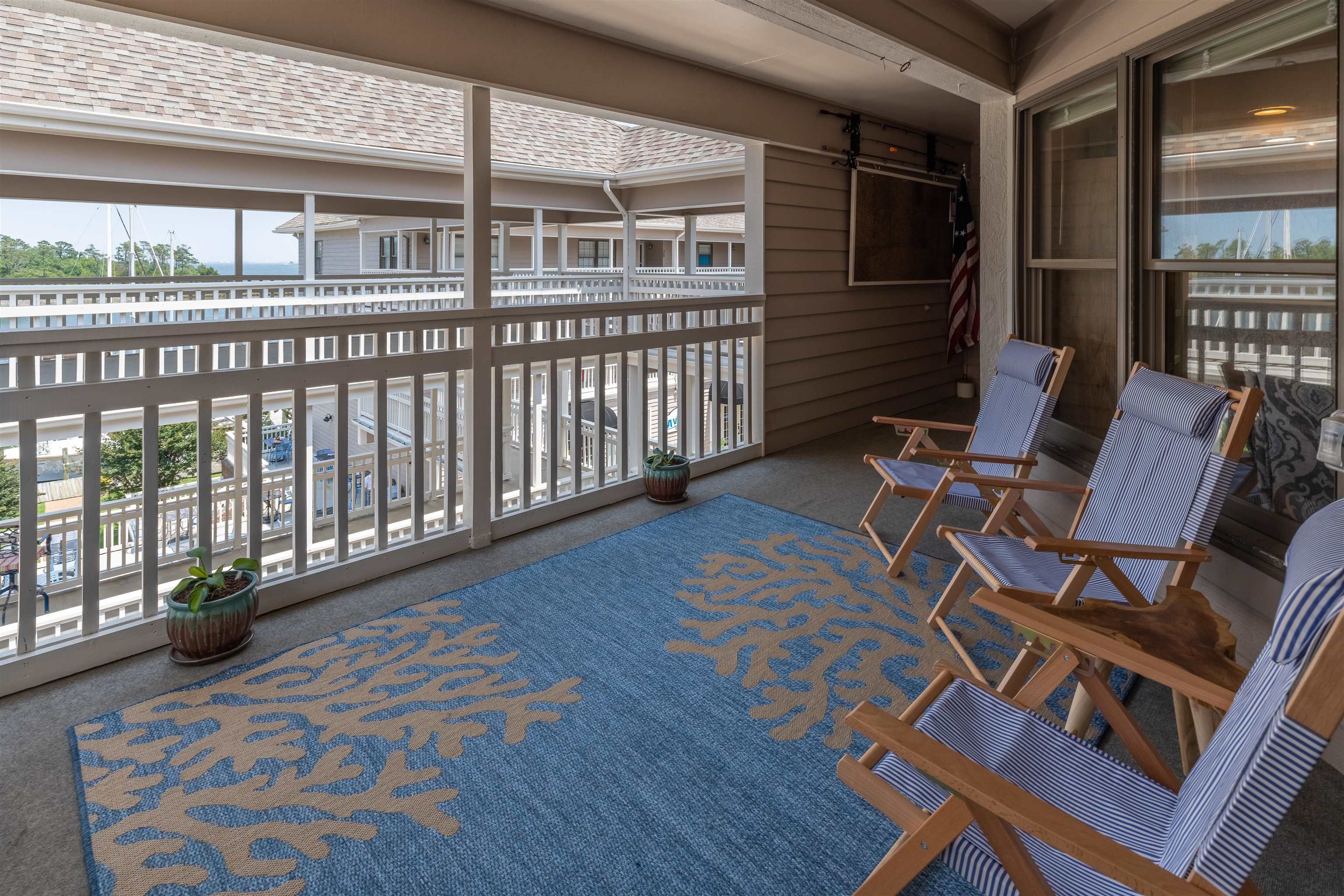 207 Queen Elizabeth Avenue Unit 34