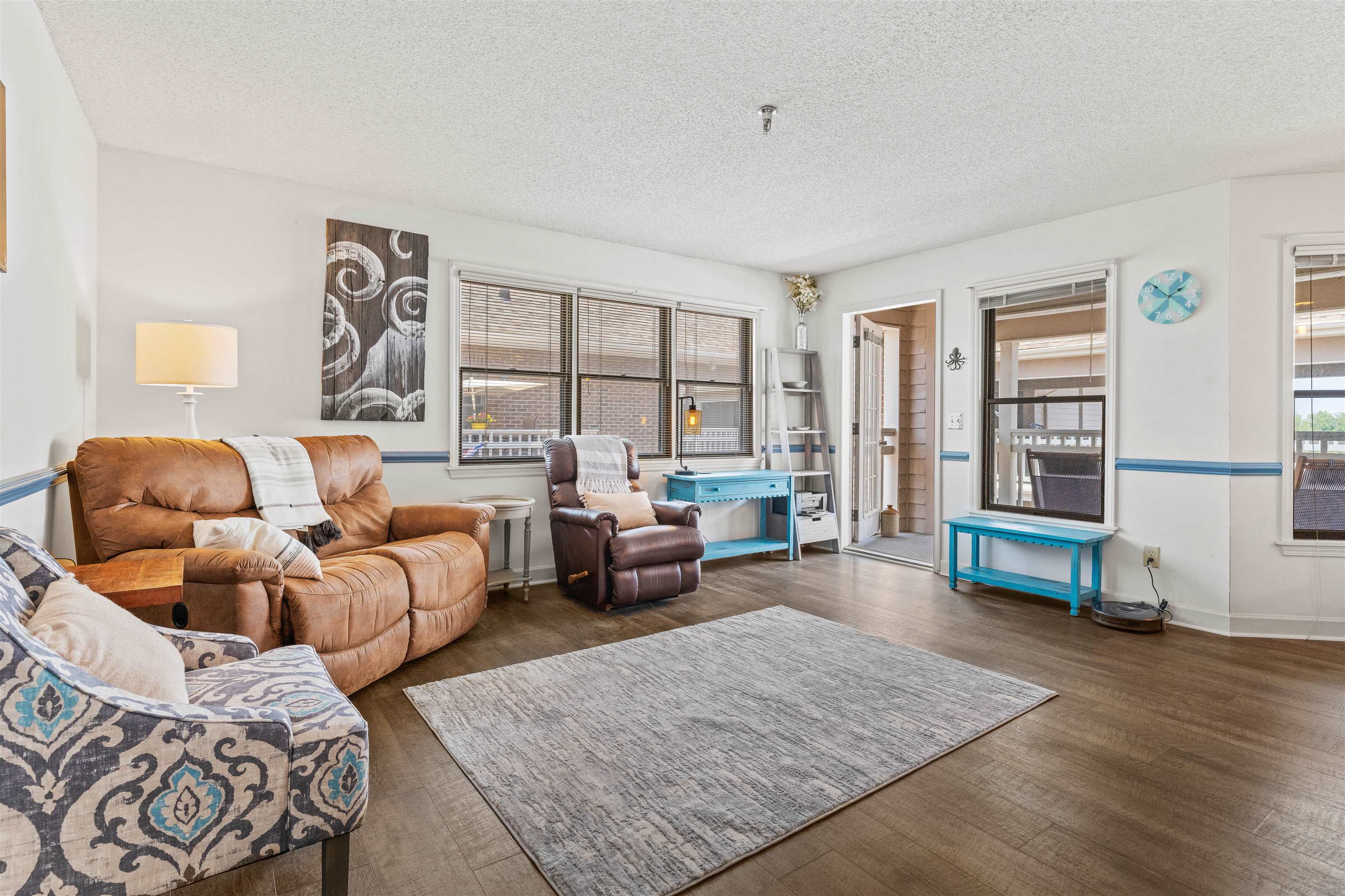 207 Queen Elizabeth Avenue Unit 34