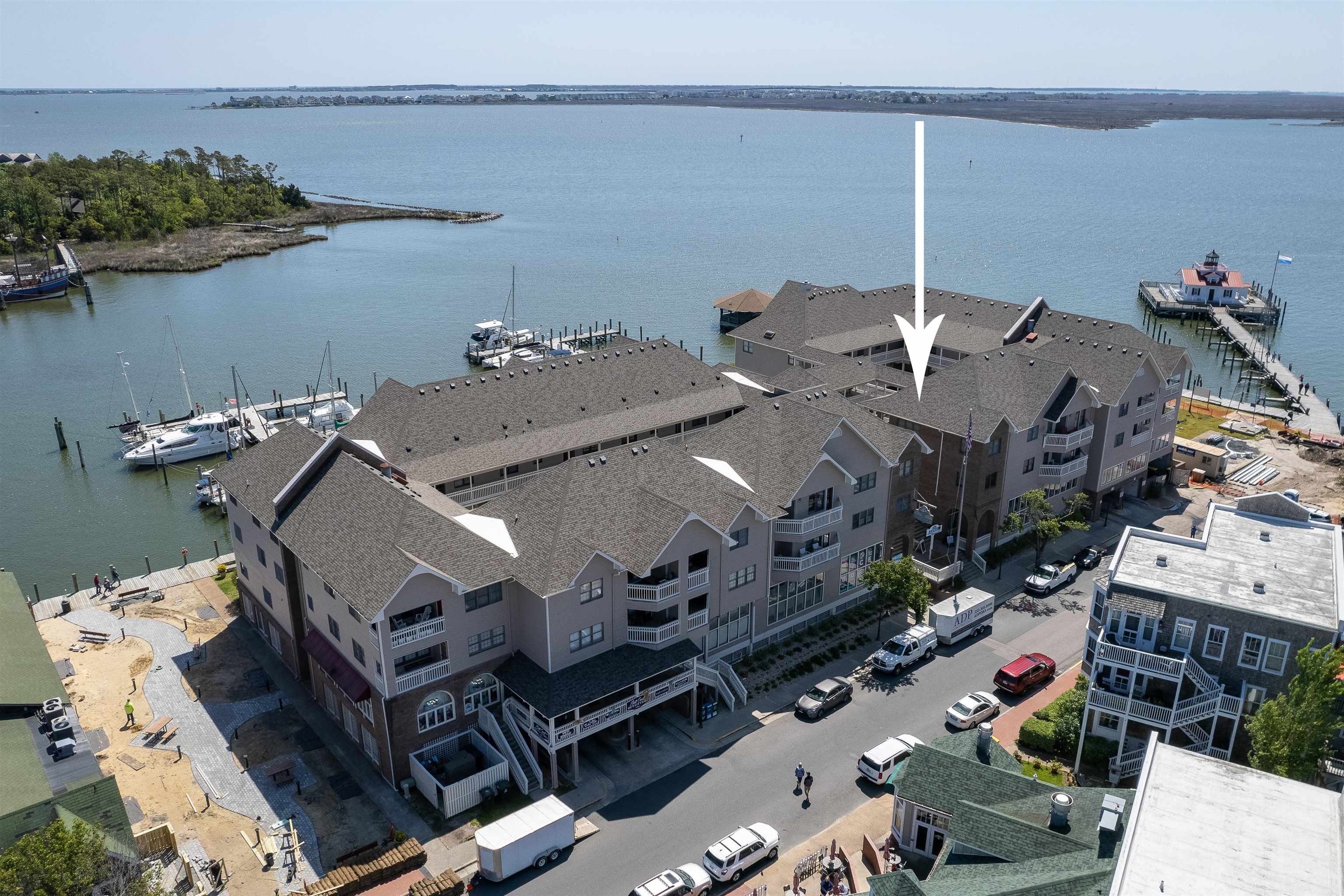 207 Queen Elizabeth Avenue Unit 34