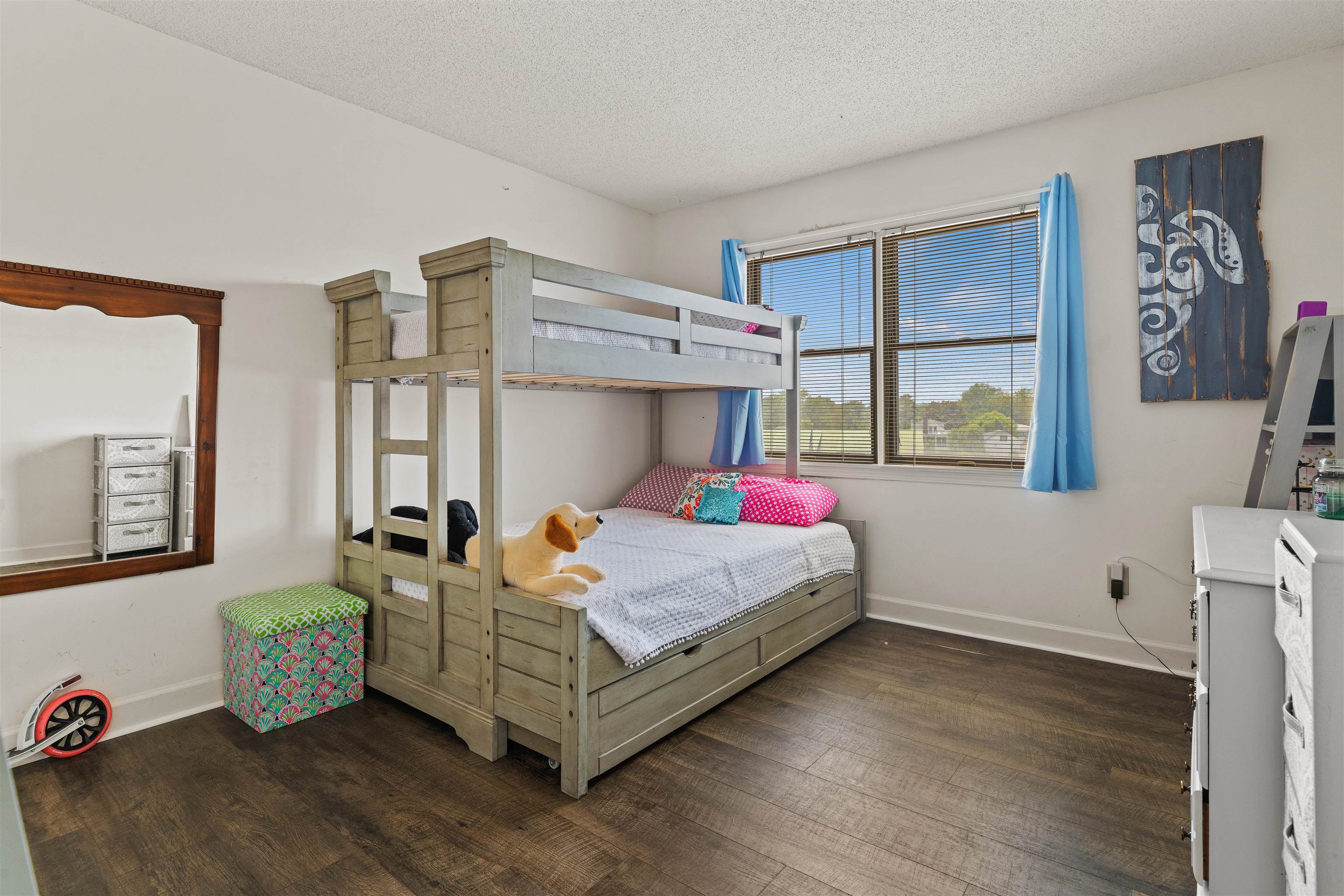 207 Queen Elizabeth Avenue Unit 34